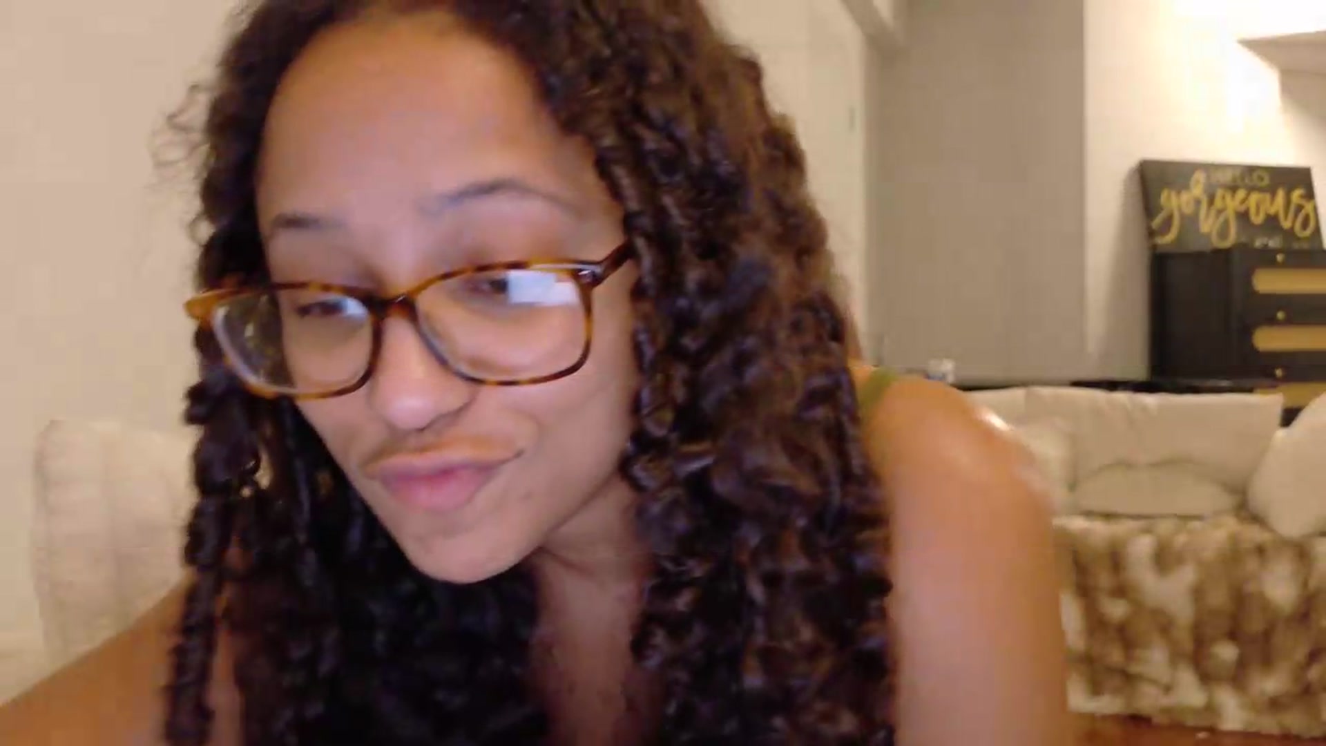 Gallery image thumbnail from BestAssonMFC's myfreecams stream on, 08/12/2026, 03:29 image 5 of 20