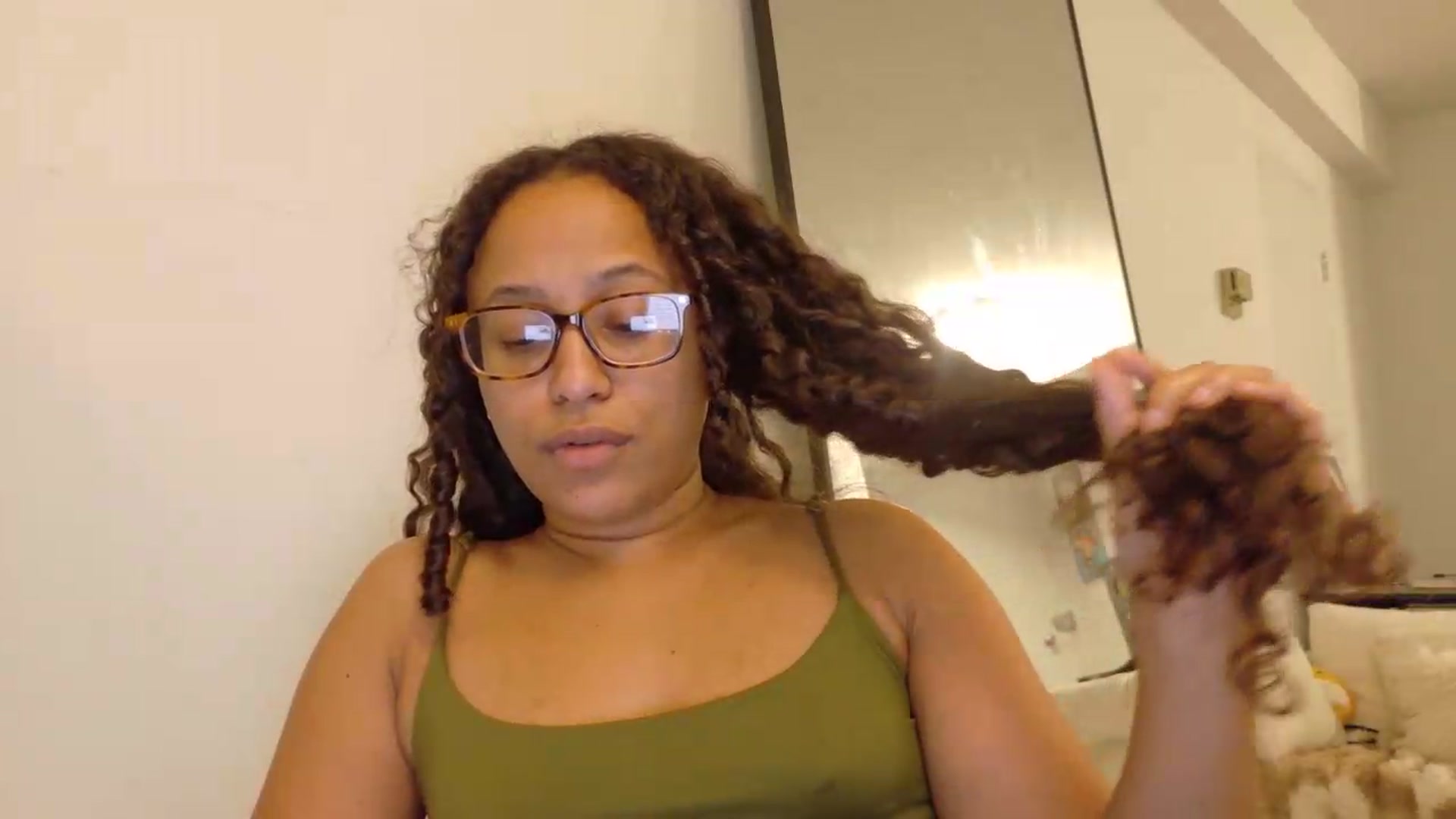 Gallery image thumbnail from BestAssonMFC's myfreecams stream on, 08/12/2026, 03:29 image 11 of 20