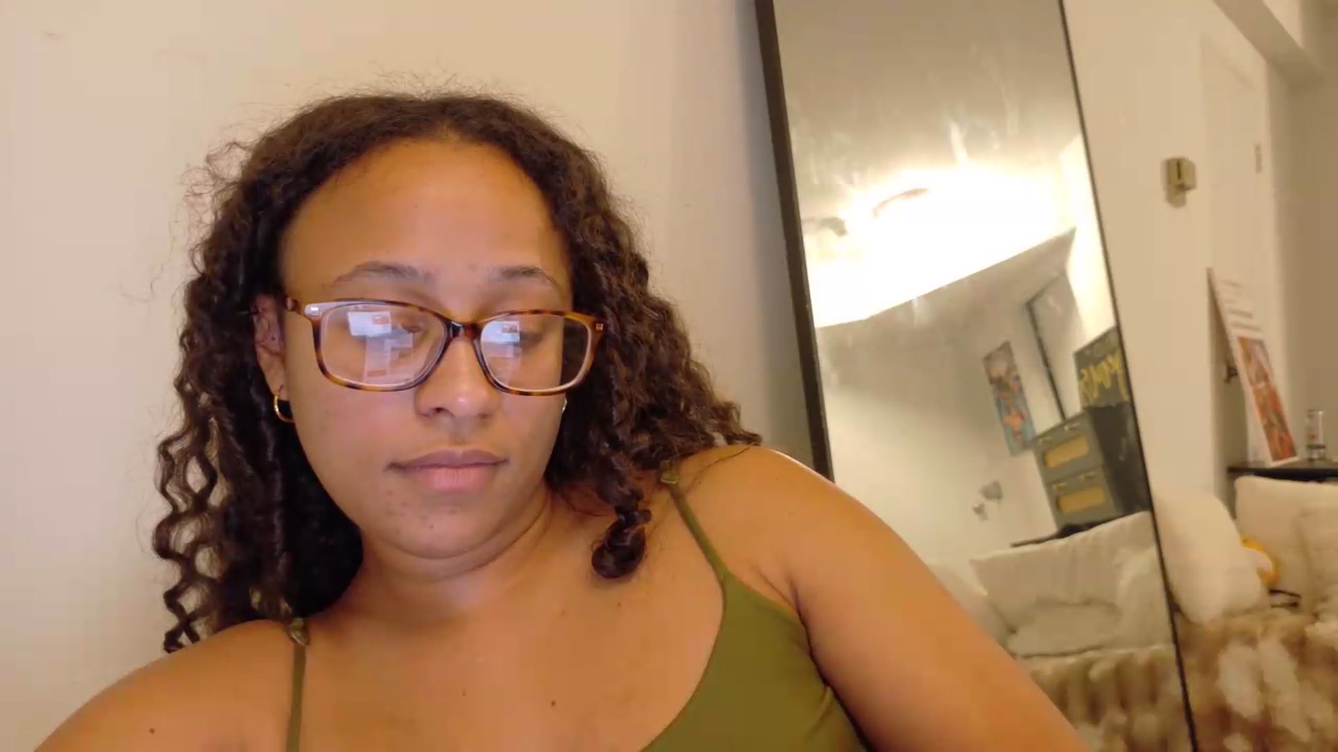 Gallery image thumbnail from BestAssonMFC's myfreecams stream on, 08/12/2026, 03:29 image 15 of 20