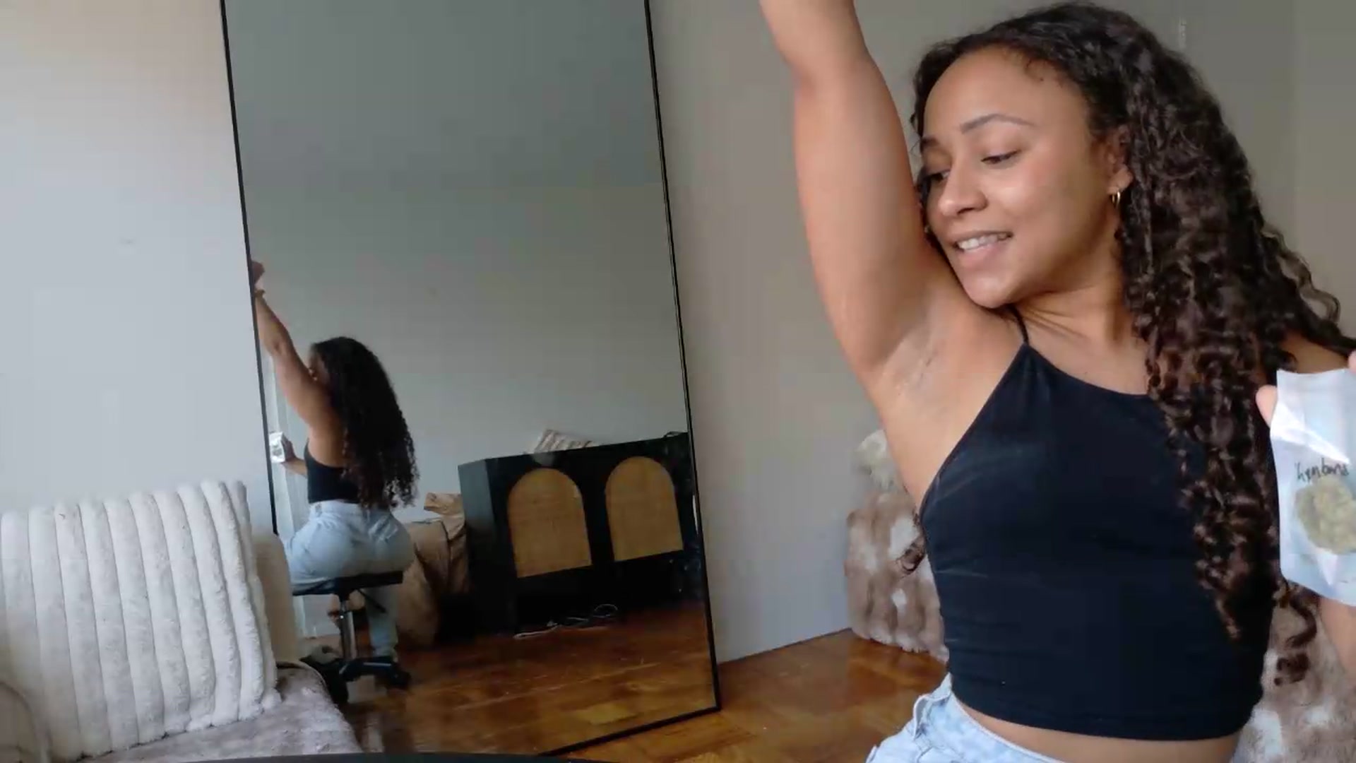 Gallery image thumbnail from BestAssonMFC's myfreecams stream on, 08/13/2026, 18:46 image 9 of 20