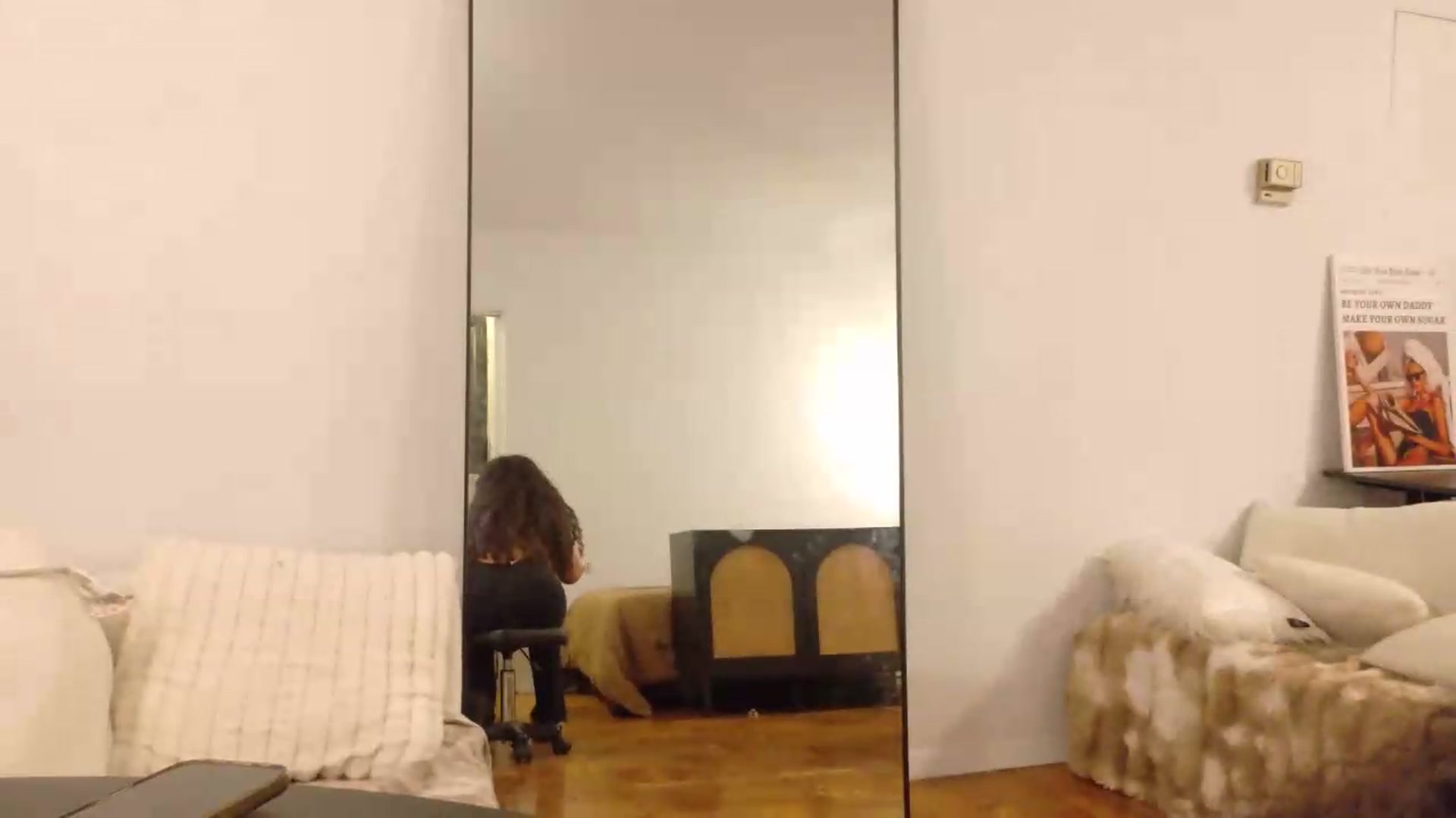 Gallery image thumbnail from BestAssonMFC's myfreecams stream on, 08/14/2026, 24:03 image 19 of 20