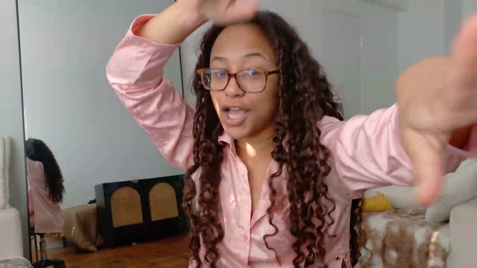 Gallery image thumbnail from BestAssonMFC's myfreecams stream on, 08/15/2026, 13:43 image 7 of 20