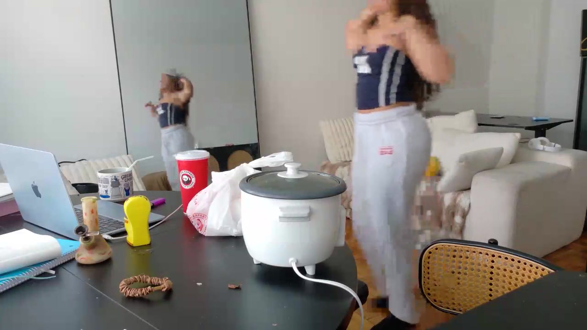 Gallery image thumbnail from BestAssonMFC's myfreecams stream on, 08/15/2026, 19:19 image 19 of 20