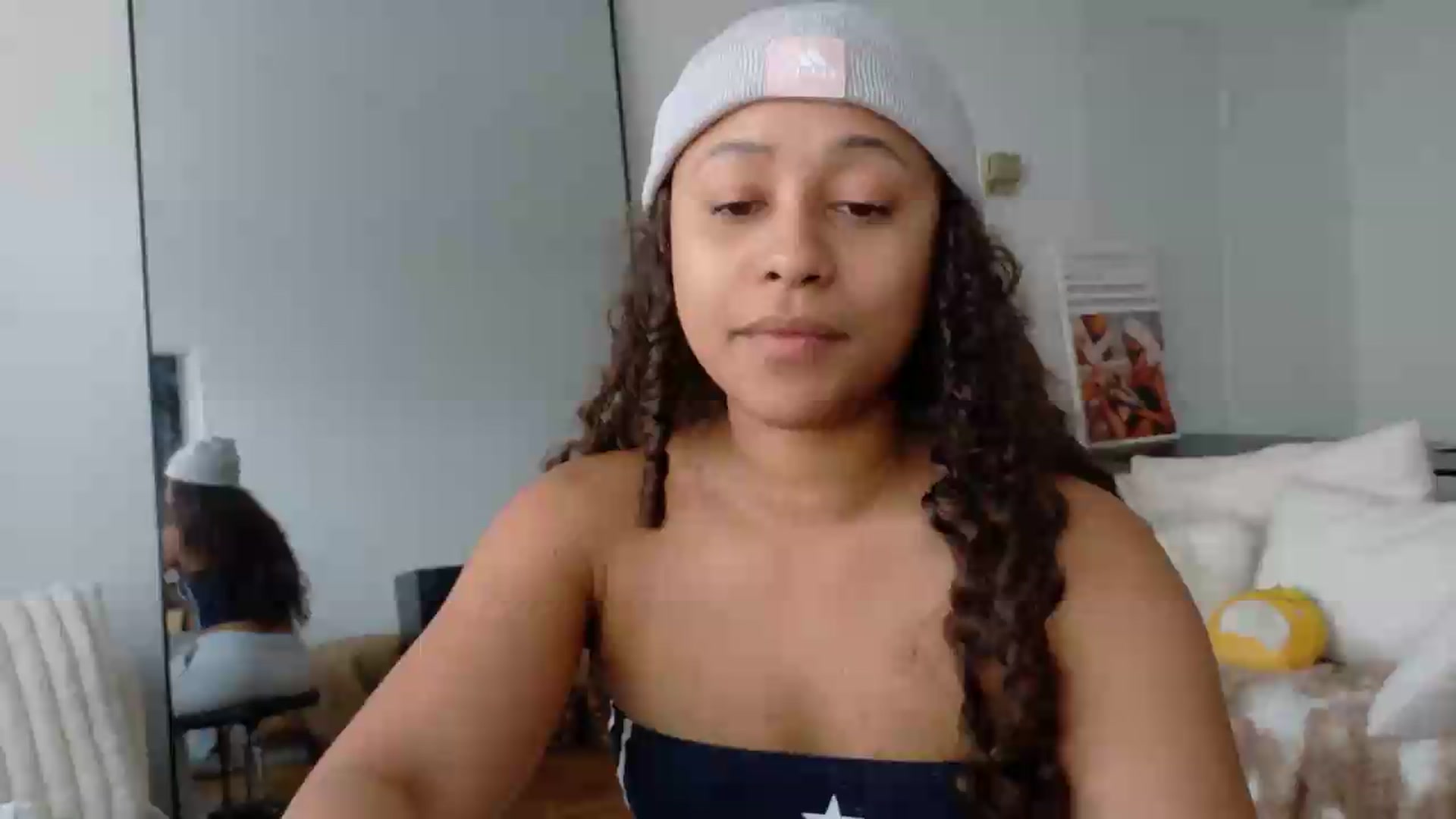 Gallery image thumbnail from BestAssonMFC's myfreecams stream on, 08/15/2026, 19:55 image 5 of 20
