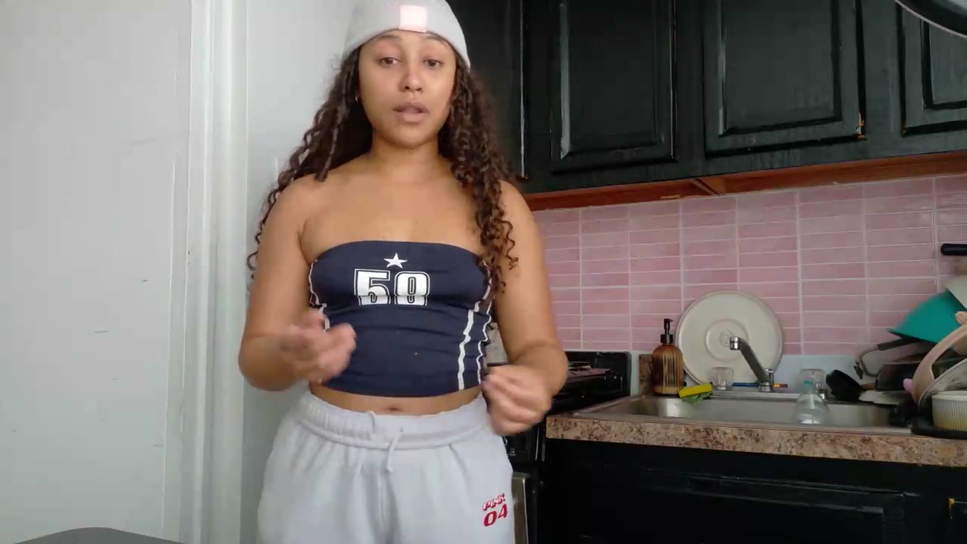 Gallery image thumbnail from BestAssonMFC's myfreecams stream on, 08/15/2026, 20:18 image 12 of 20