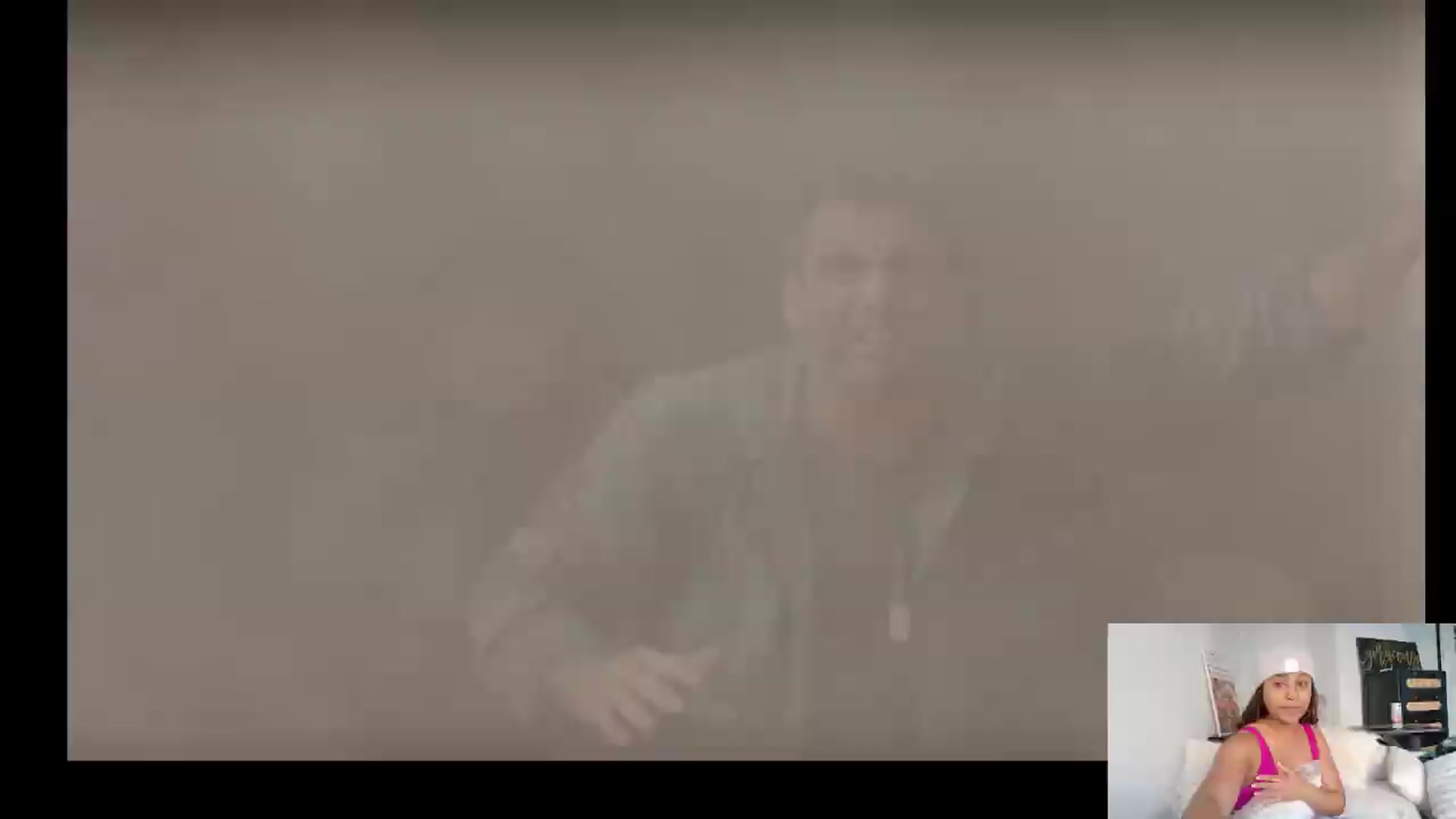 Gallery image thumbnail from BestAssonMFC's myfreecams stream on, 08/18/2026, 22:02 image 6 of 20