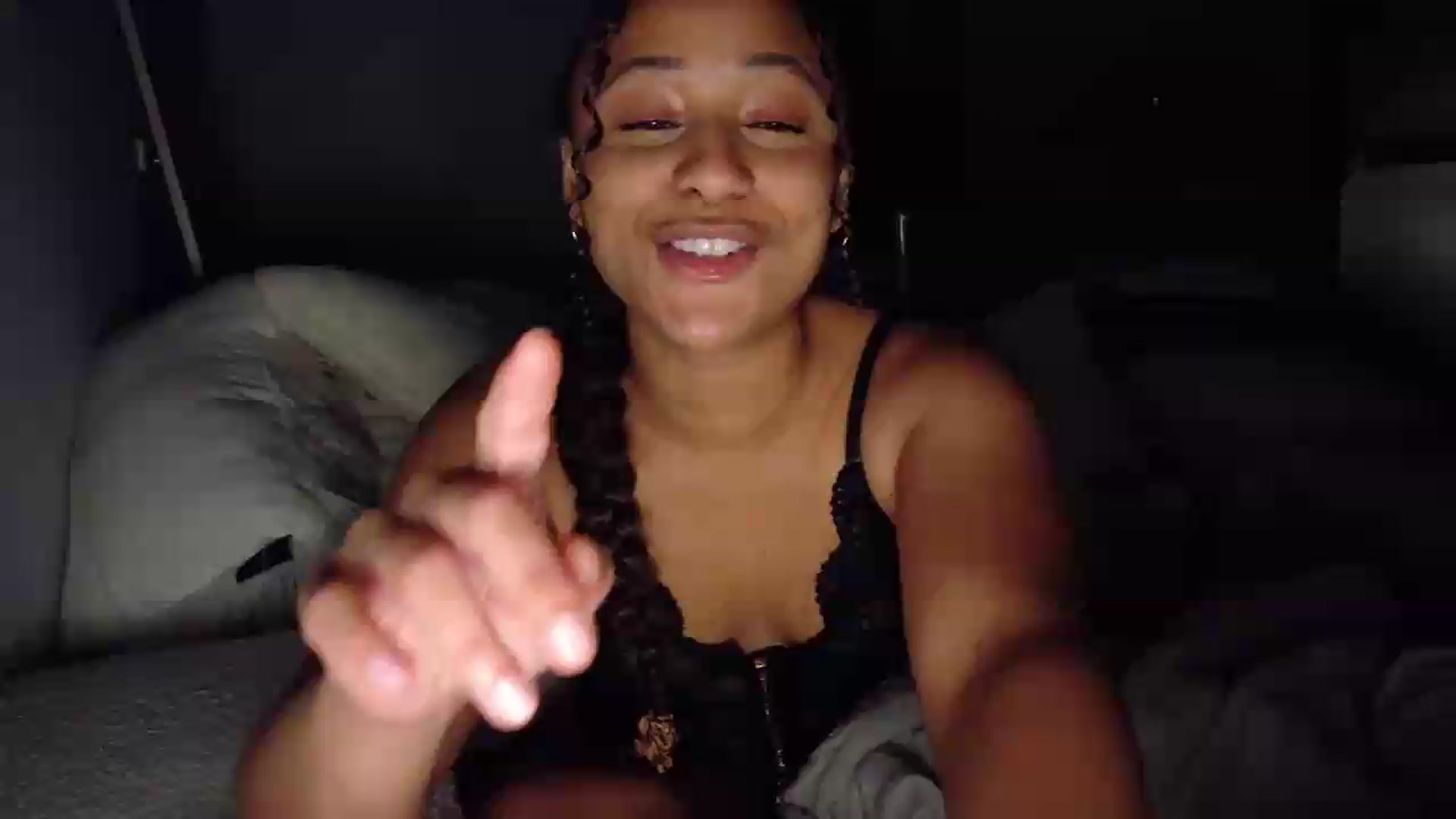 Gallery image thumbnail from BestAssonMFC's myfreecams stream on, 08/19/2026, 06:29 image 15 of 20