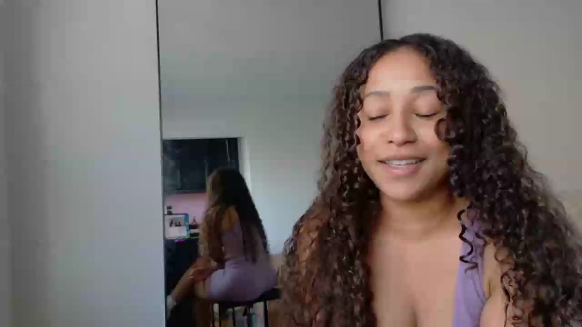 Gallery image thumbnail from BestAssonMFC's myfreecams stream on, 08/20/2026, 18:36 image 4 of 20