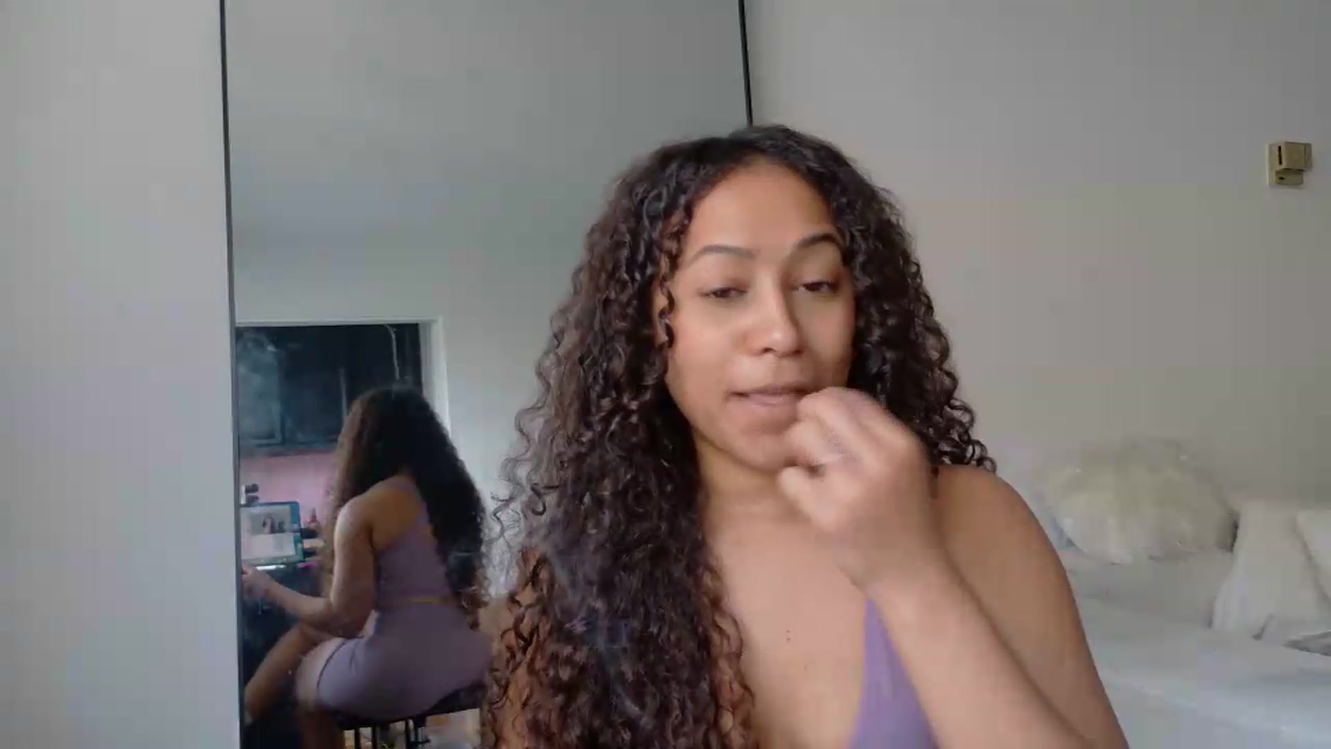 Gallery image thumbnail from BestAssonMFC's myfreecams stream on, 08/20/2026, 18:36 image 8 of 20