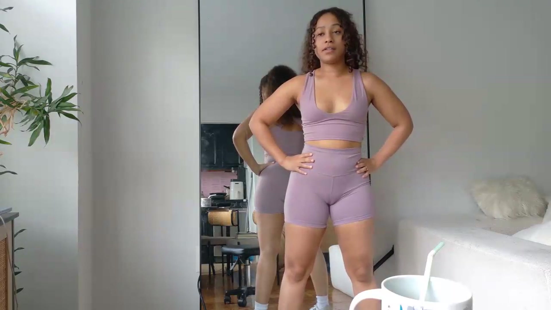 Gallery image thumbnail from BestAssonMFC's myfreecams stream on, 08/20/2026, 20:30 image 15 of 20