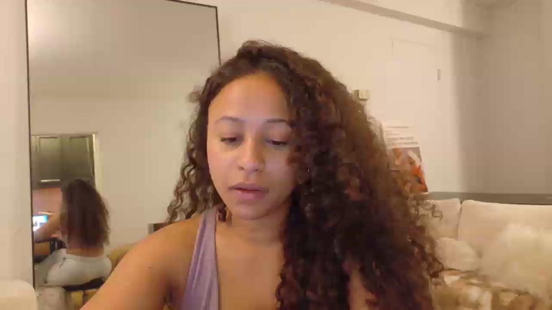 Gallery image thumbnail from BestAssonMFC's myfreecams stream on, 08/21/2026, 03:27 image 14 of 20