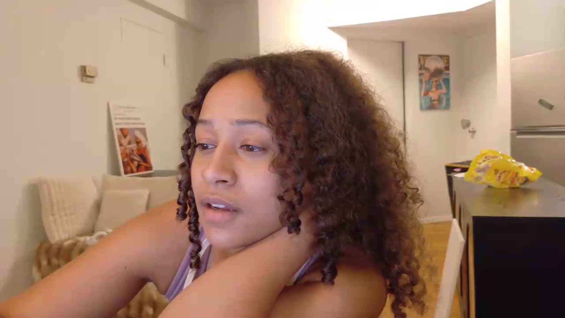Gallery image thumbnail from BestAssonMFC's myfreecams stream on, 08/21/2026, 03:27 image 4 of 20