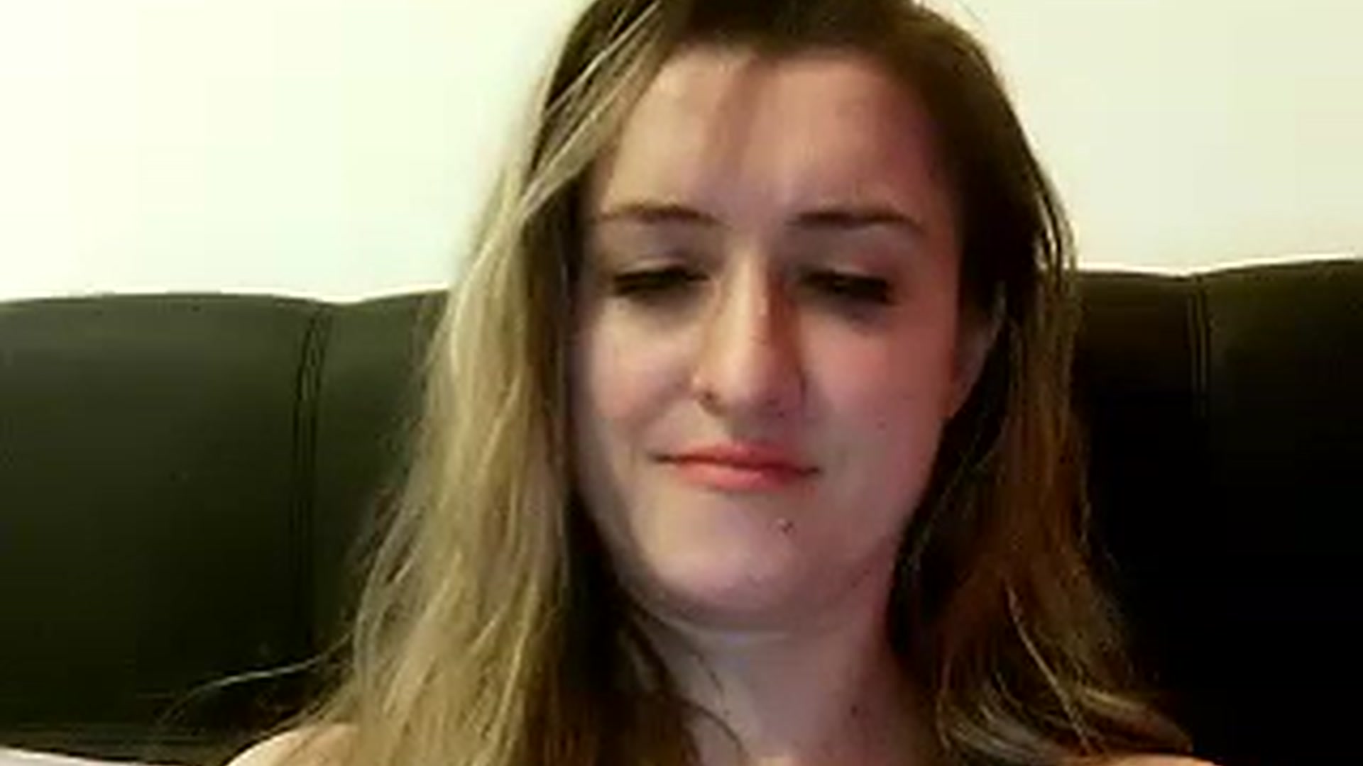 Gallery image thumbnail from BestDream's myfreecams stream on, 12/25/2022, 01:23 image 14 of 20