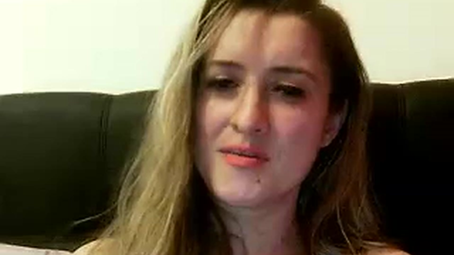 Gallery image thumbnail from BestDream's myfreecams stream on, 12/25/2022, 01:23 image 16 of 20