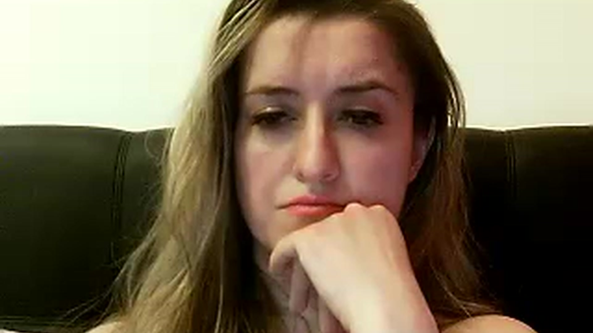 Gallery image thumbnail from BestDream's myfreecams stream on, 12/25/2022, 01:23 image 8 of 20