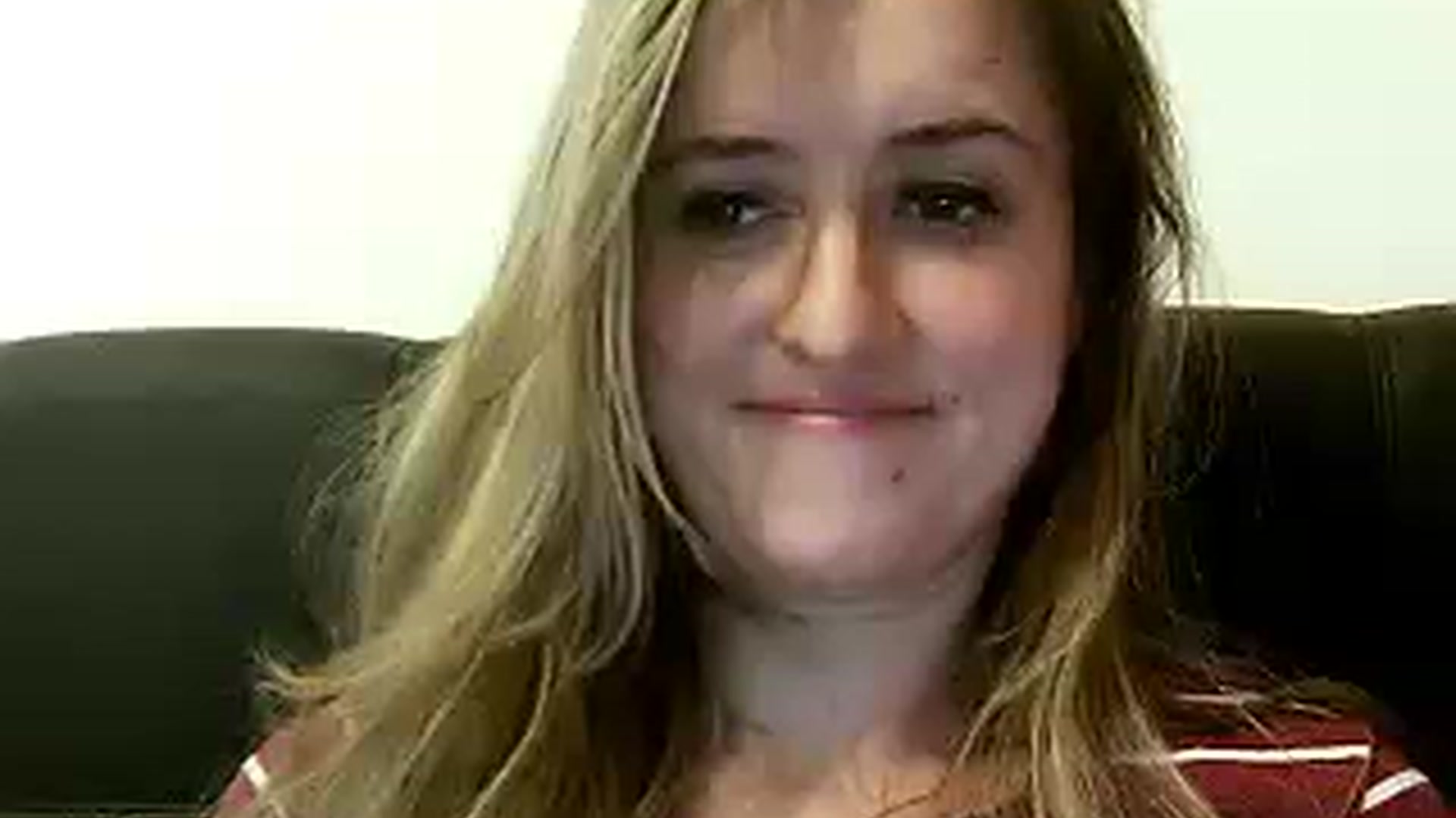 Gallery image thumbnail from BestDream's myfreecams stream on, 12/25/2022, 23:13 image 2 of 20