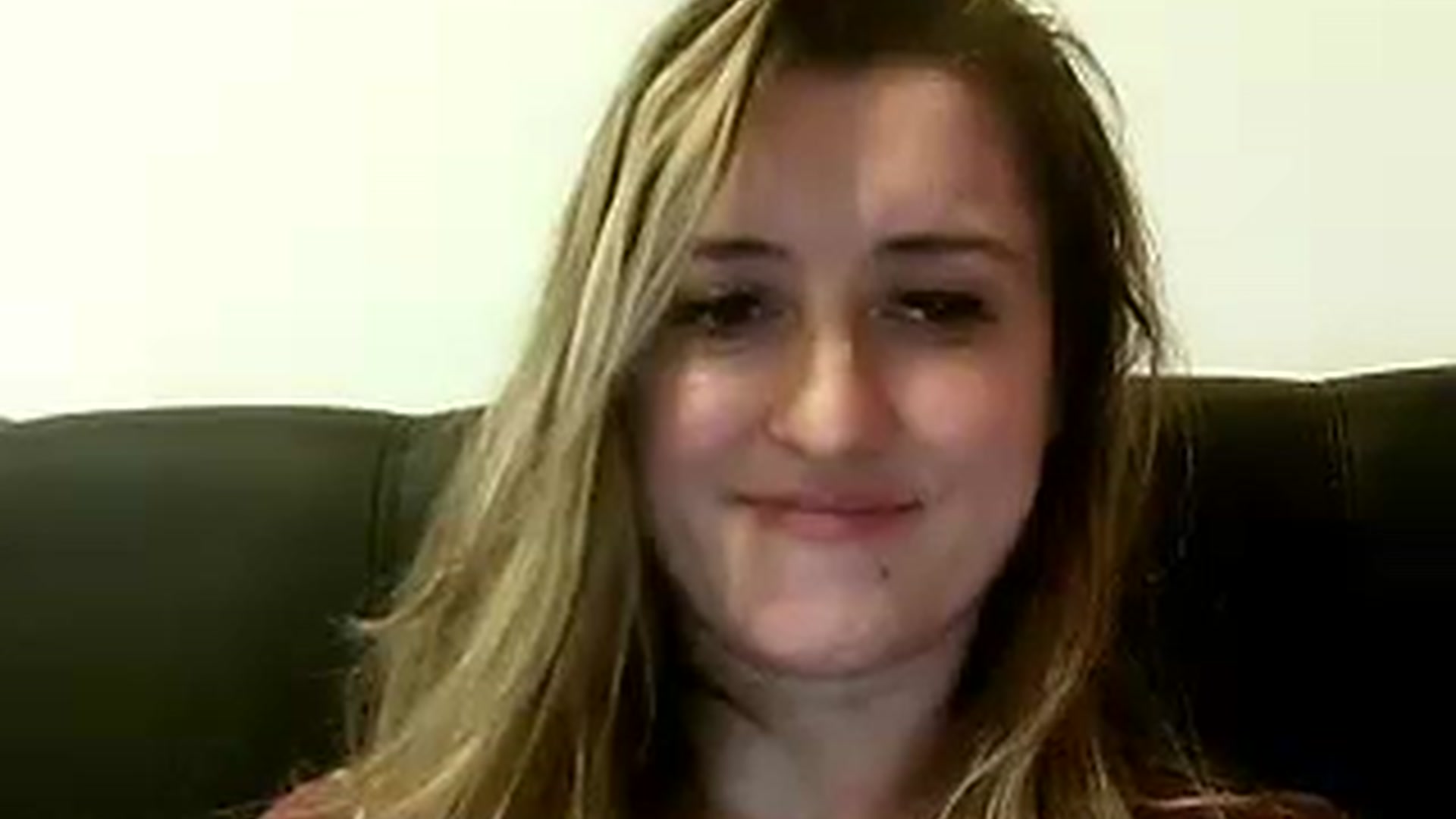 Gallery image thumbnail from BestDream's myfreecams stream on, 12/25/2022, 23:13 image 9 of 20