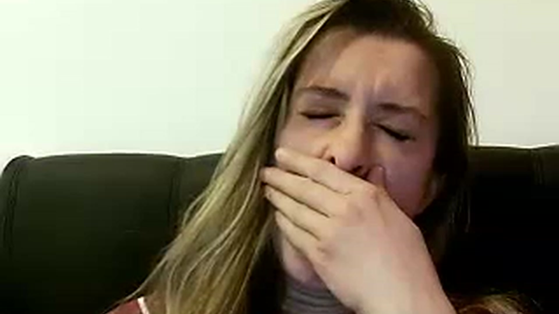 Gallery image thumbnail from BestDream's myfreecams stream on, 12/25/2022, 23:13 image 18 of 20