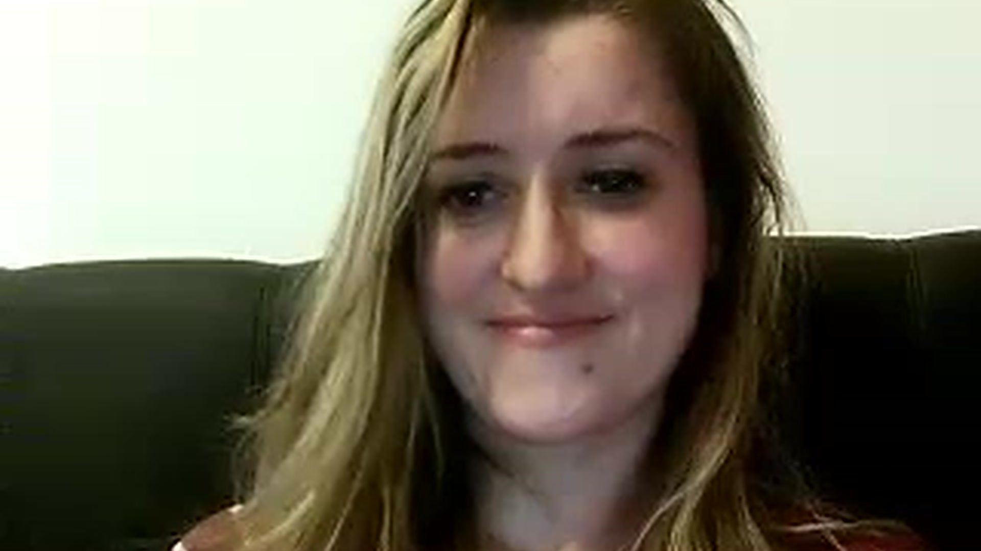 Gallery image thumbnail from BestDream's myfreecams stream on, 12/25/2022, 23:13 image 8 of 20