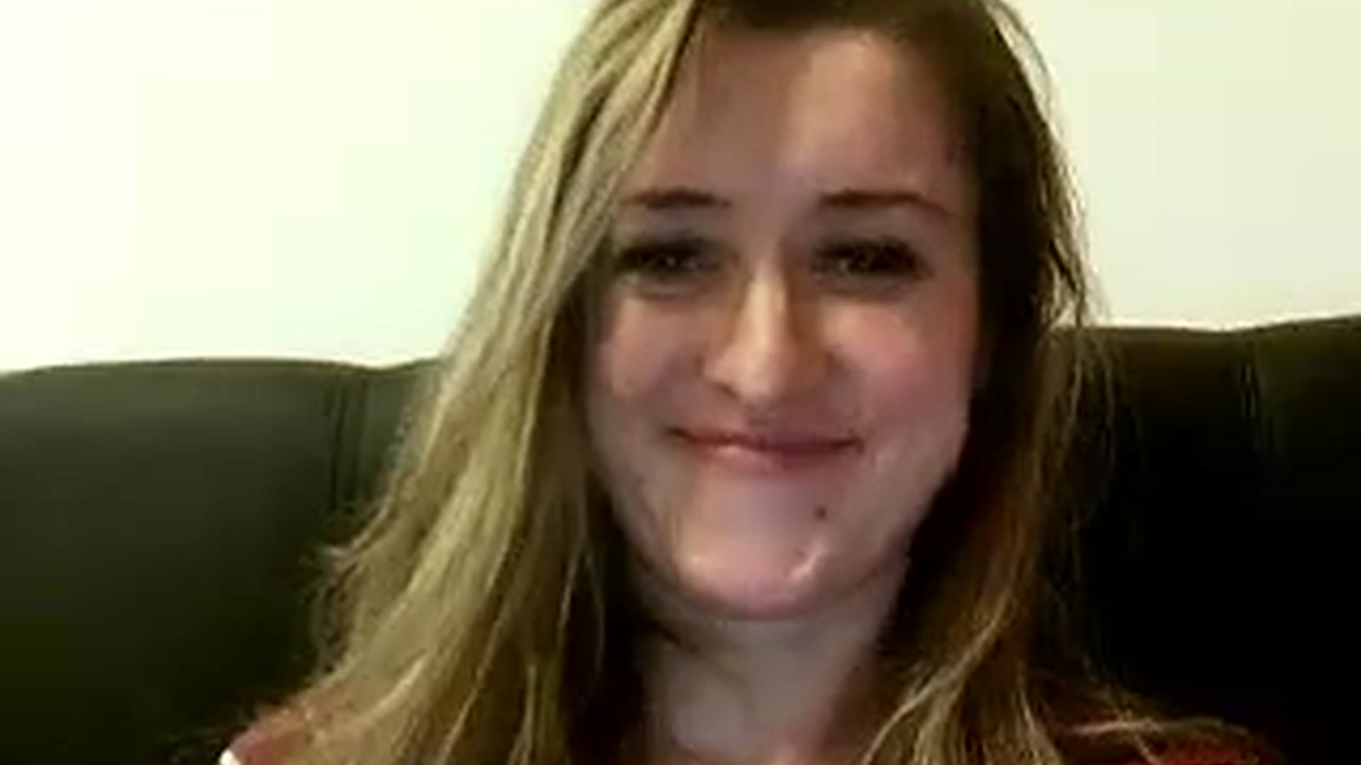 Gallery image thumbnail from BestDream's myfreecams stream on, 12/25/2022, 23:13 image 7 of 20