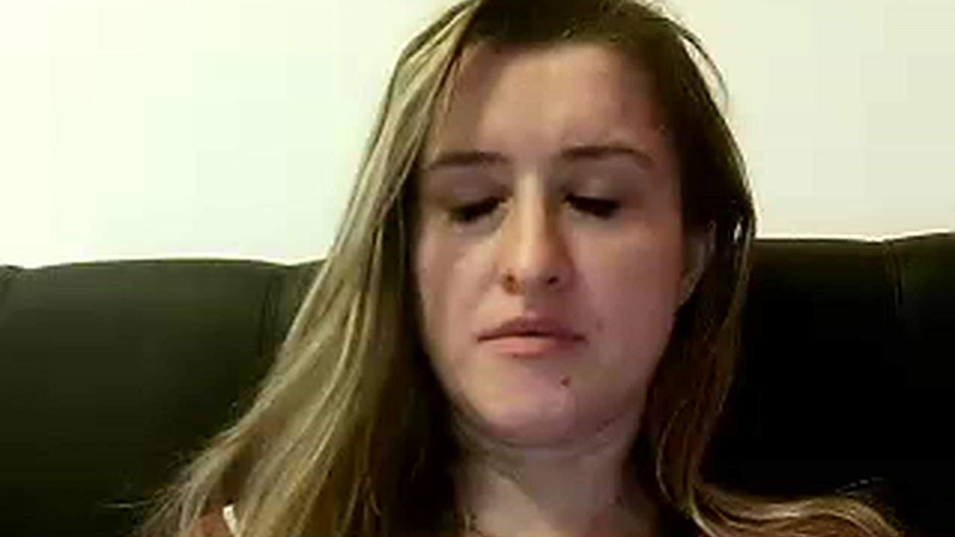 Gallery image thumbnail from BestDream's myfreecams stream on, 12/25/2022, 23:13 image 13 of 20