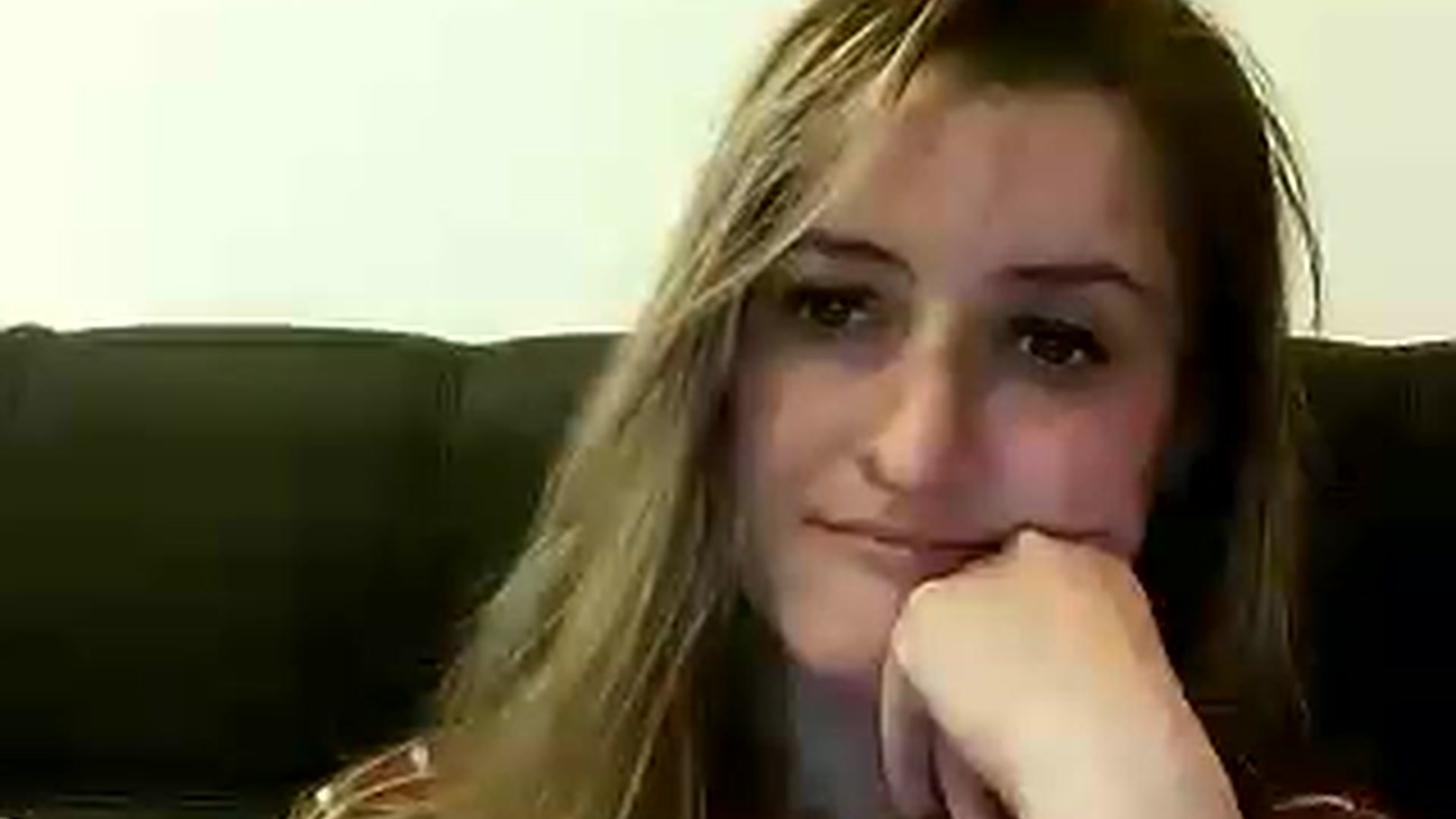 Gallery image thumbnail from BestDream's myfreecams stream on, 12/26/2022, 24:20 image 2 of 20