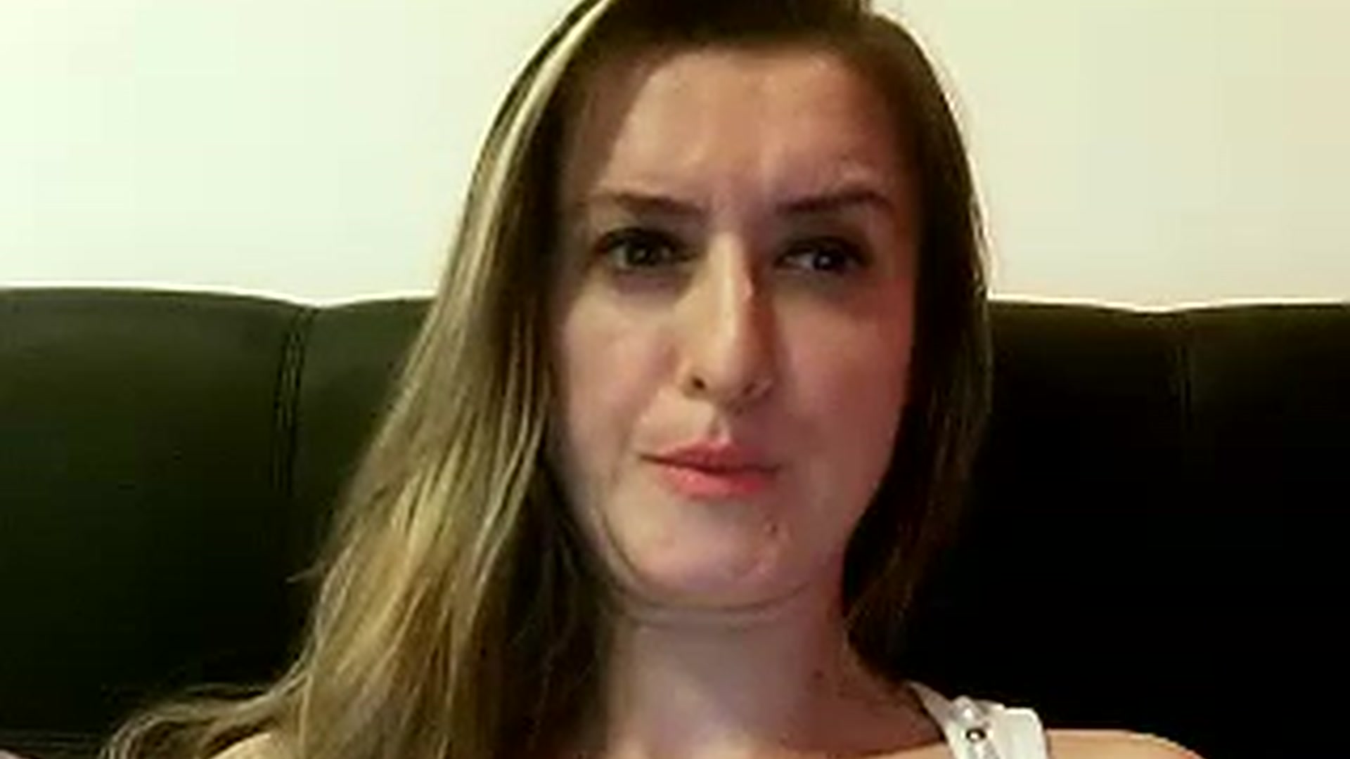 Gallery image thumbnail from BestDream's myfreecams stream on, 12/26/2022, 23:41 image 12 of 20
