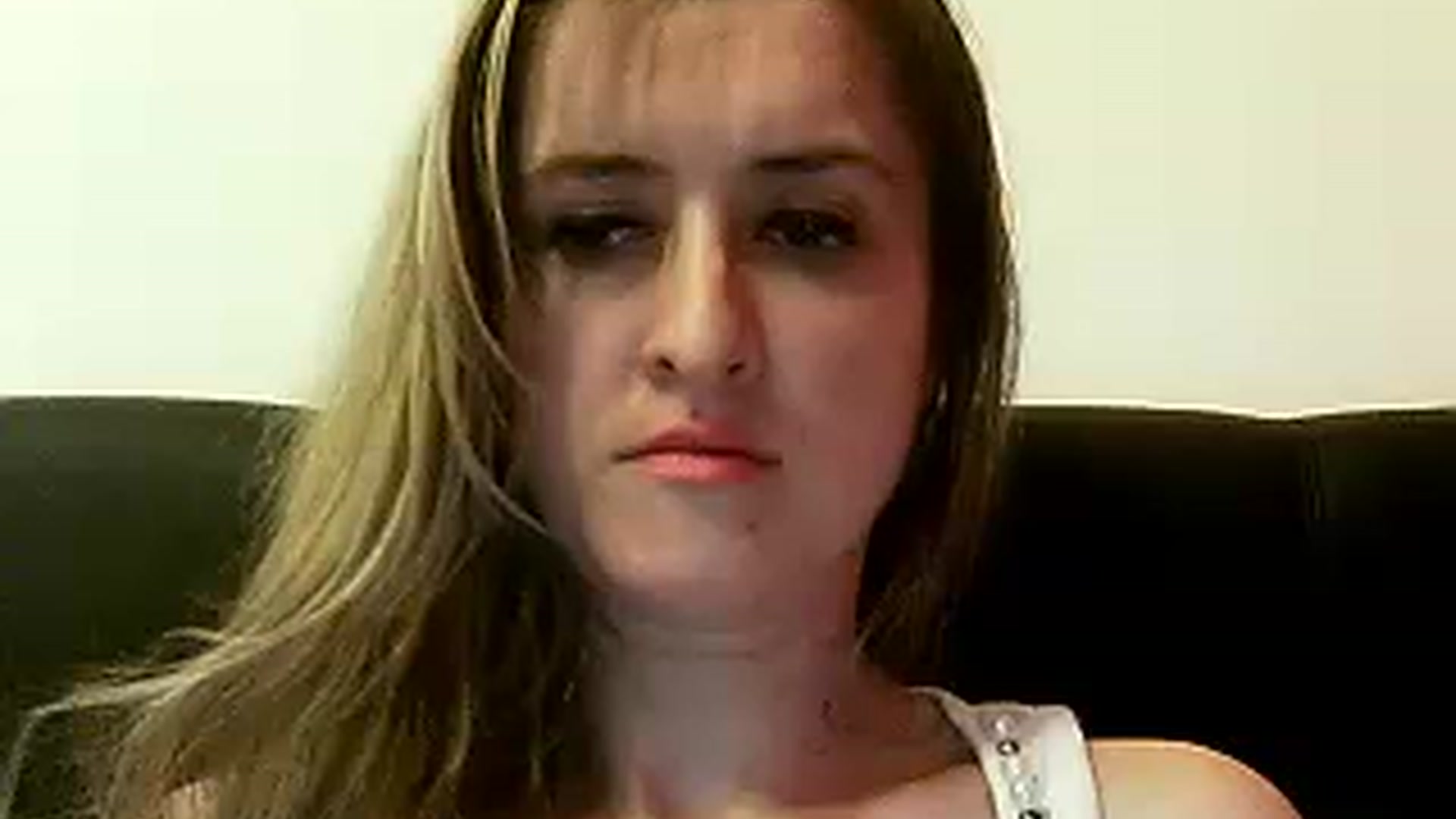 Gallery image thumbnail from BestDream's myfreecams stream on, 12/26/2022, 23:41 image 18 of 20