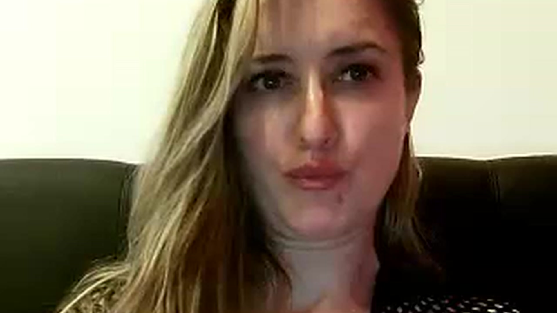 Gallery image thumbnail from BestDream's myfreecams stream on, 12/29/2022, 11:54 image 7 of 20