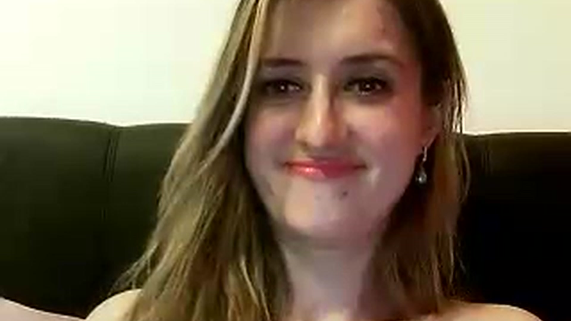 Gallery image thumbnail from BestDream's myfreecams stream on, 01/01/2023, 01:48 image 9 of 20