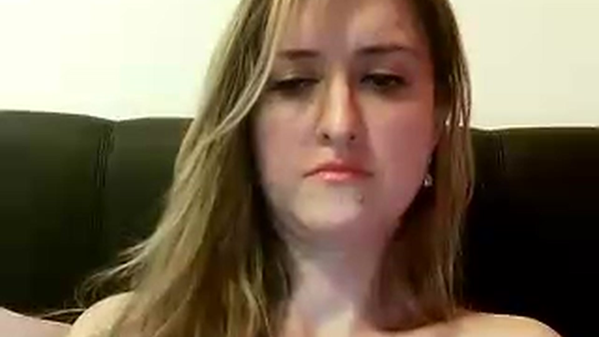 Gallery image thumbnail from BestDream's myfreecams stream on, 01/01/2023, 01:48 image 19 of 20