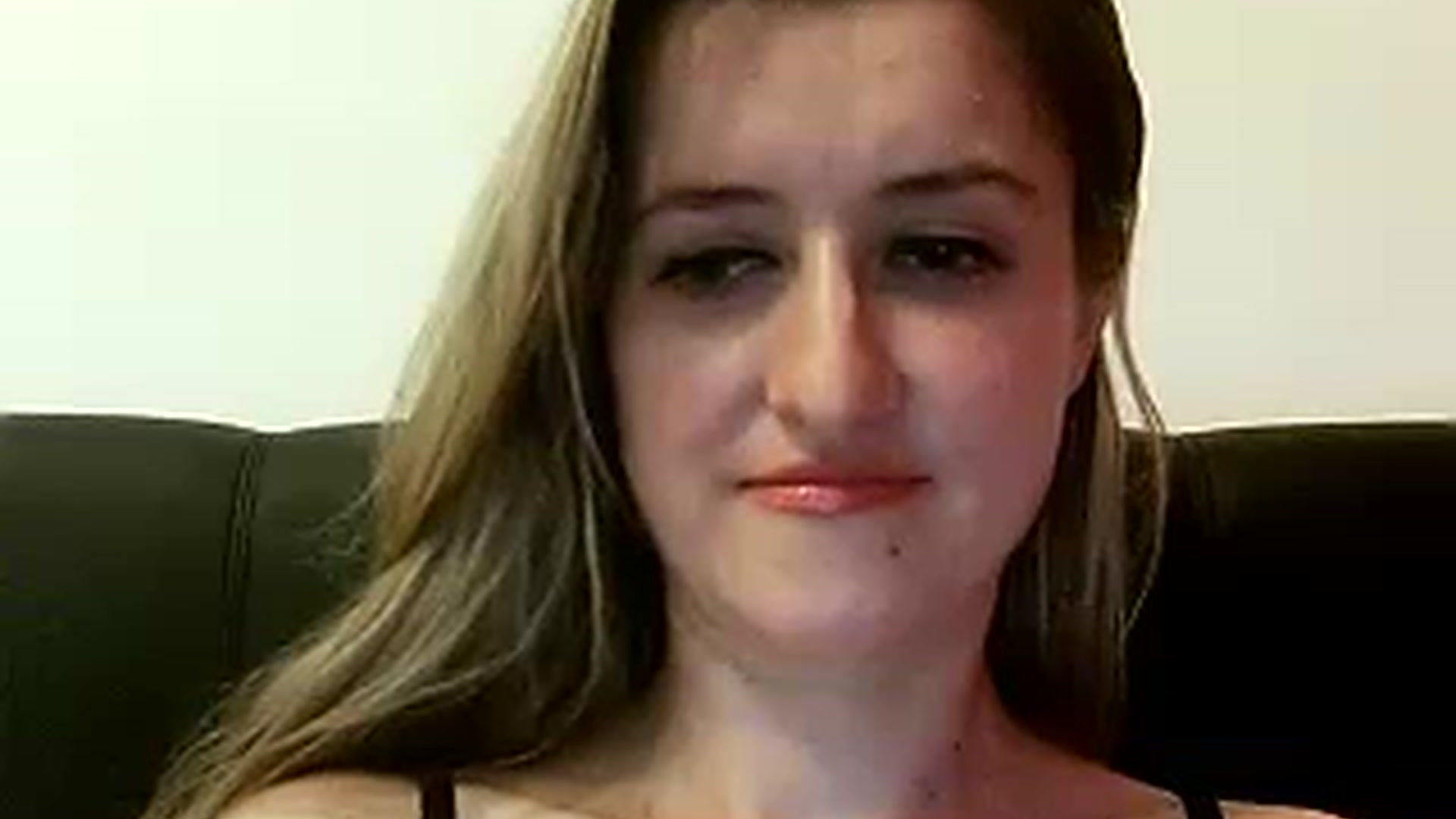 Gallery image thumbnail from BestDream's myfreecams stream on, 01/01/2023, 21:32 image 10 of 20