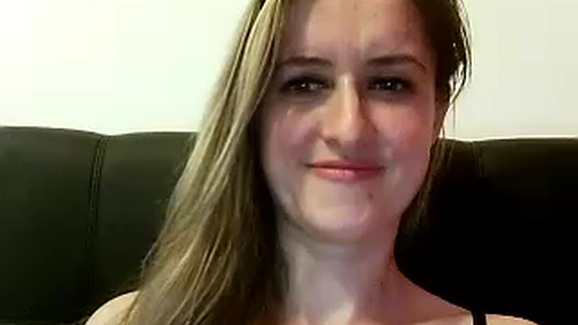 Gallery image thumbnail from BestDream's myfreecams stream on, 01/01/2023, 22:51 image 11 of 20
