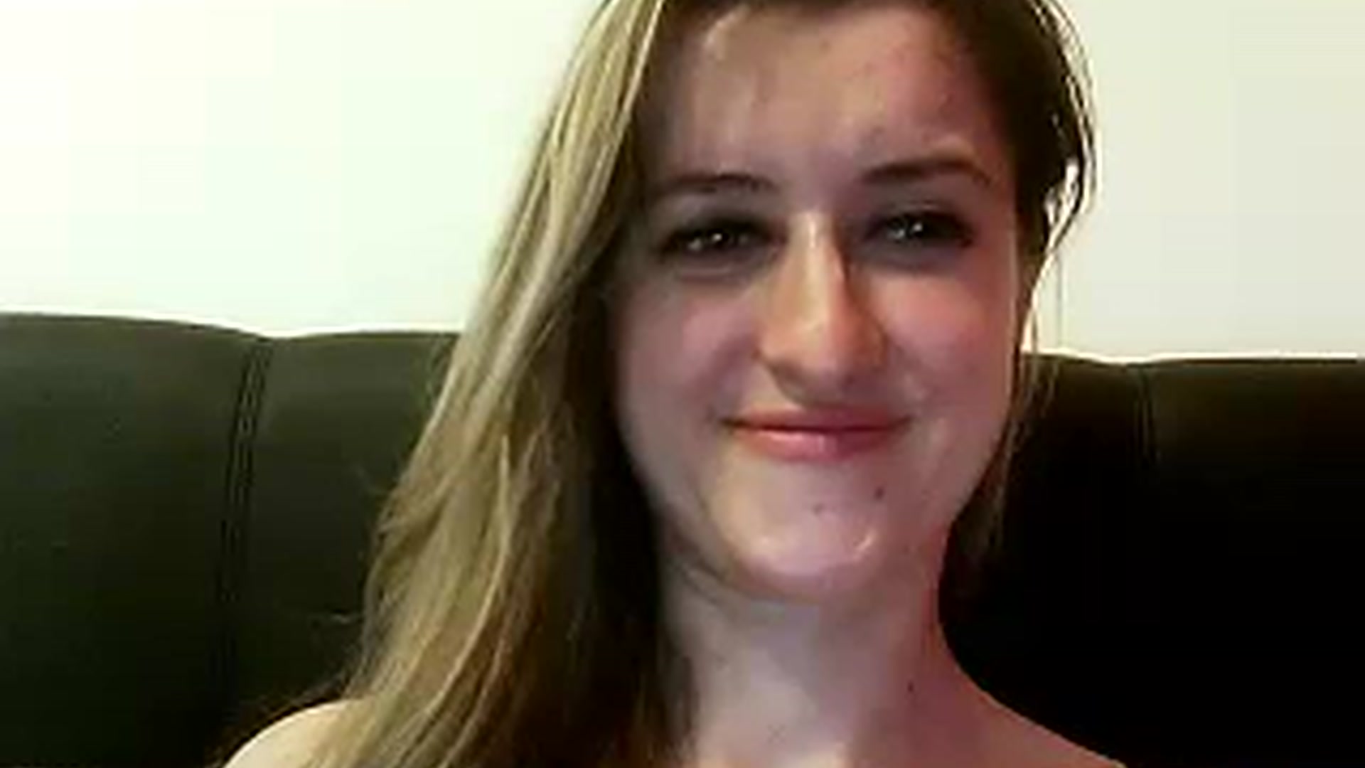 Gallery image thumbnail from BestDream's myfreecams stream on, 01/01/2023, 22:51 image 7 of 20
