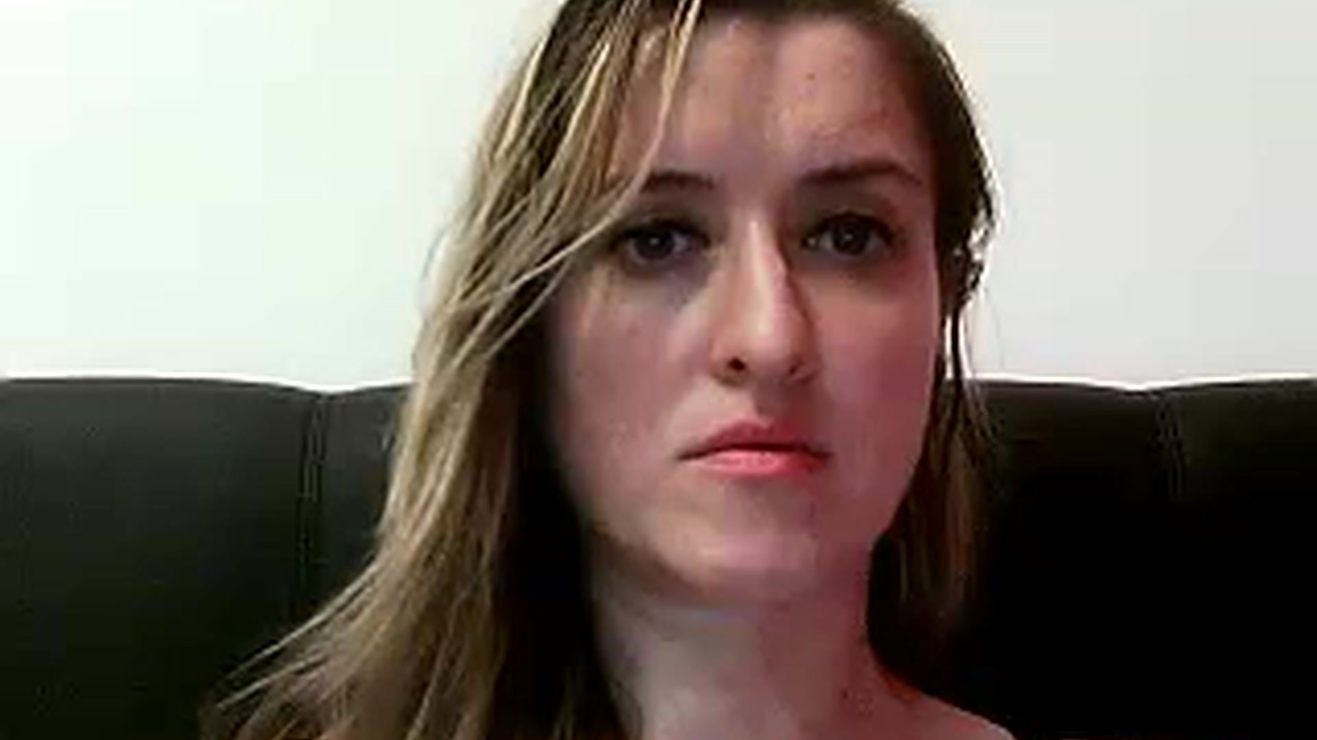 Gallery image thumbnail from BestDream's myfreecams stream on, 01/02/2023, 23:35 image 16 of 20
