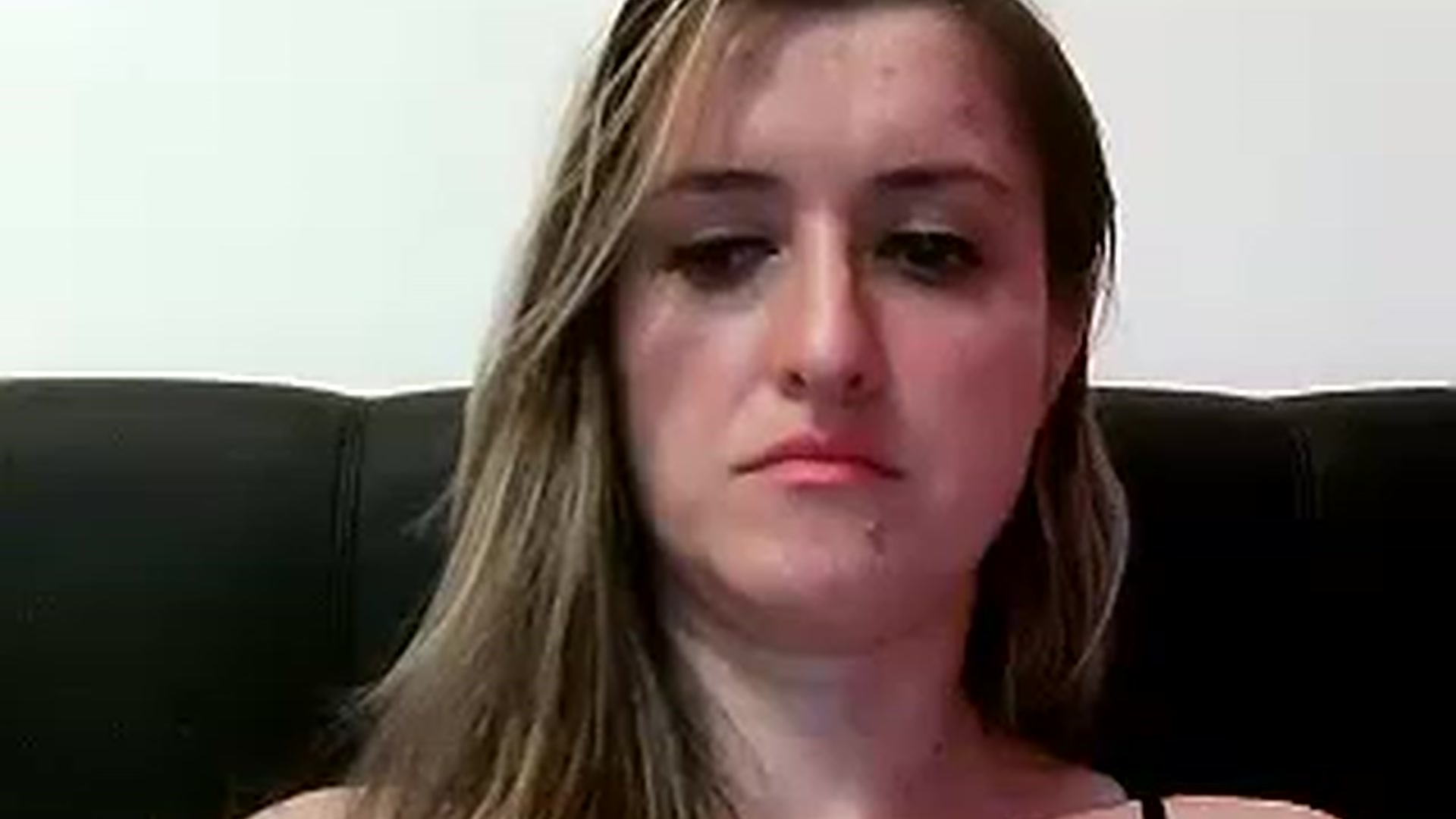 Gallery image thumbnail from BestDream's myfreecams stream on, 01/03/2023, 24:08 image 6 of 20