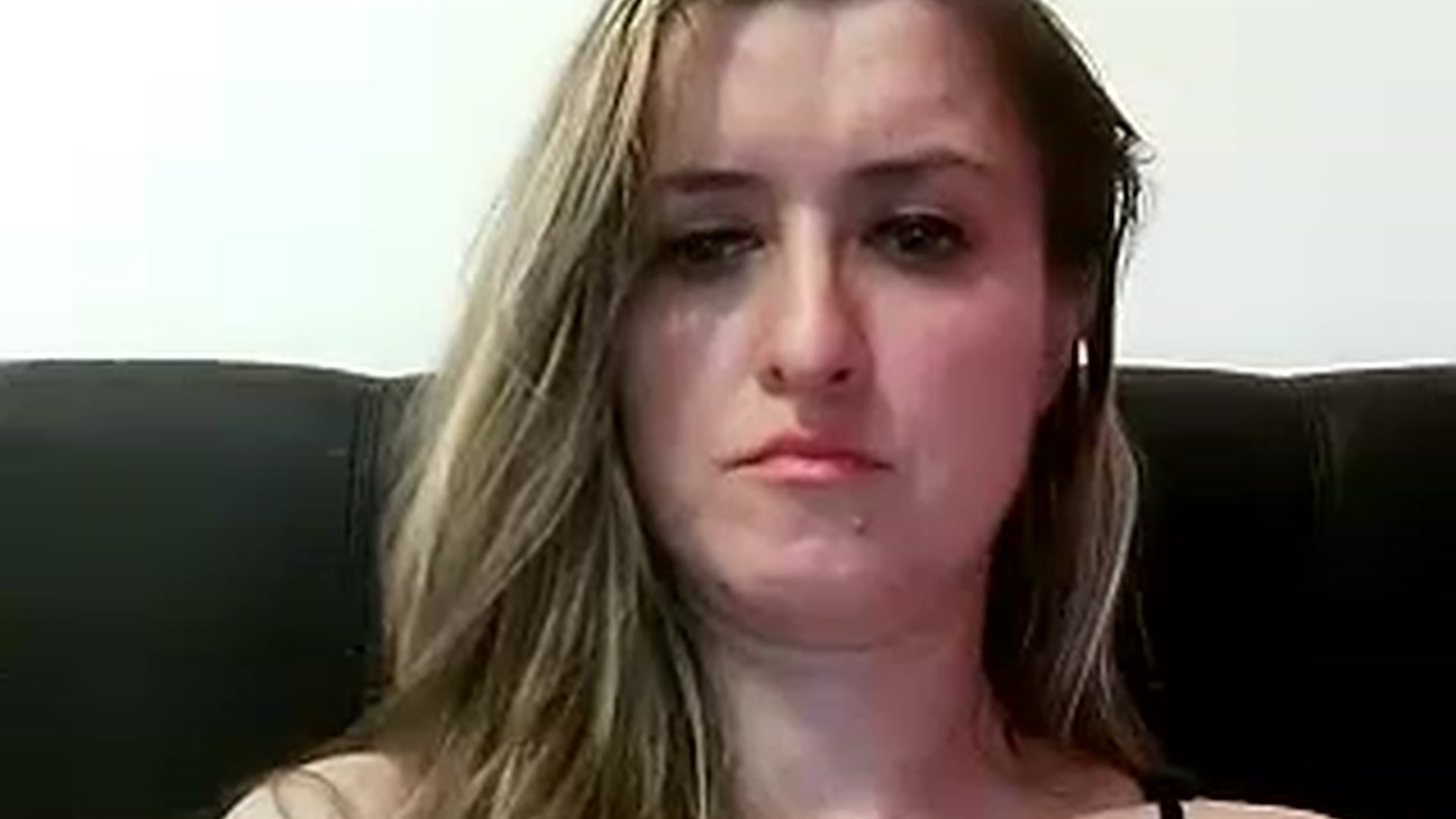 Gallery image thumbnail from BestDream's myfreecams stream on, 01/03/2023, 24:08 image 17 of 20