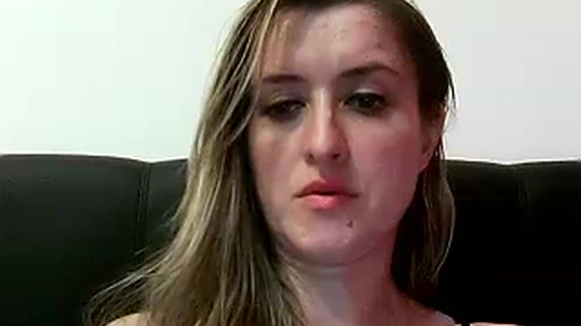 Gallery image thumbnail from BestDream's myfreecams stream on, 01/03/2023, 24:08 image 3 of 20
