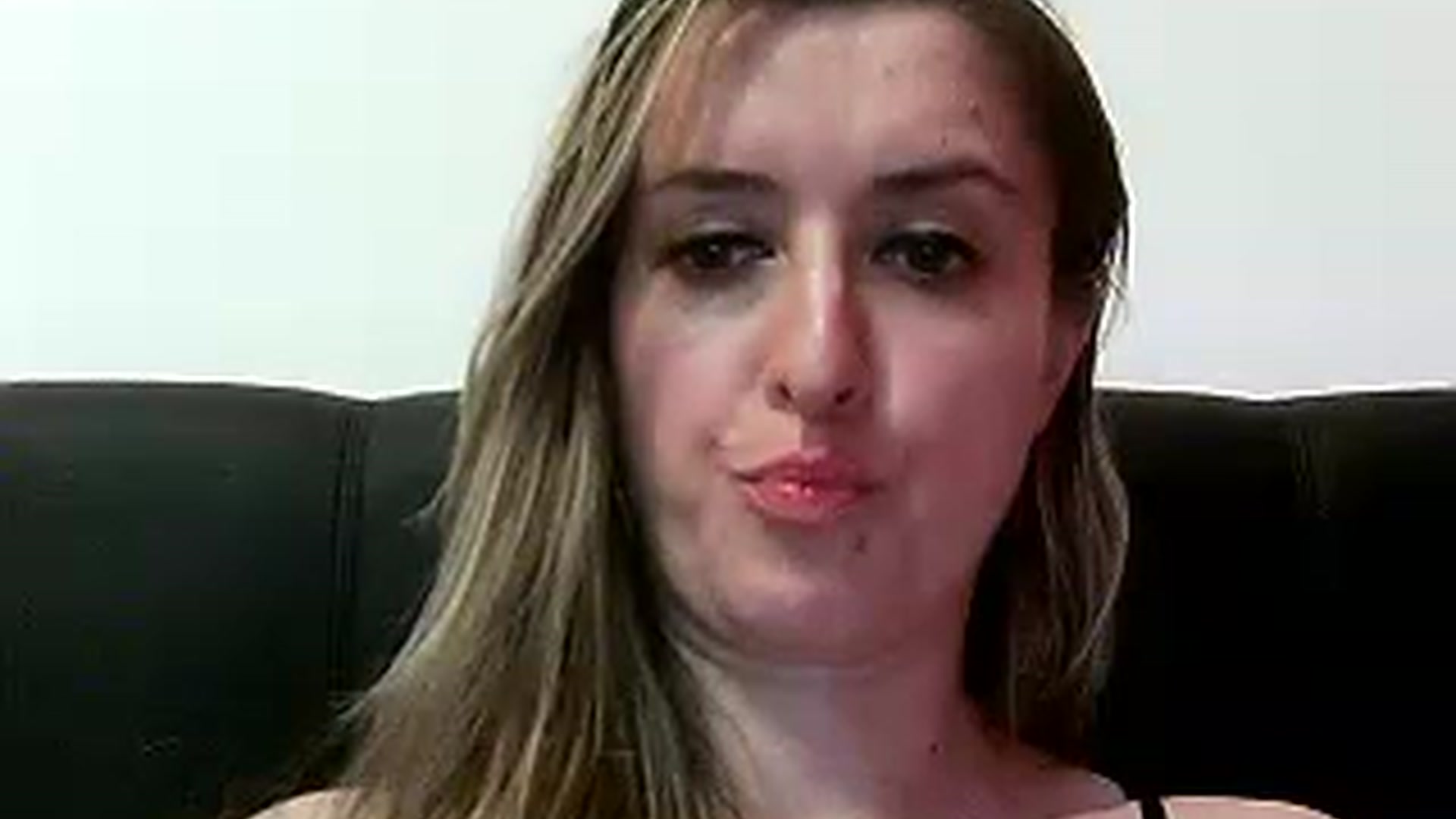 Gallery image thumbnail from BestDream's myfreecams stream on, 01/03/2023, 24:08 image 5 of 20