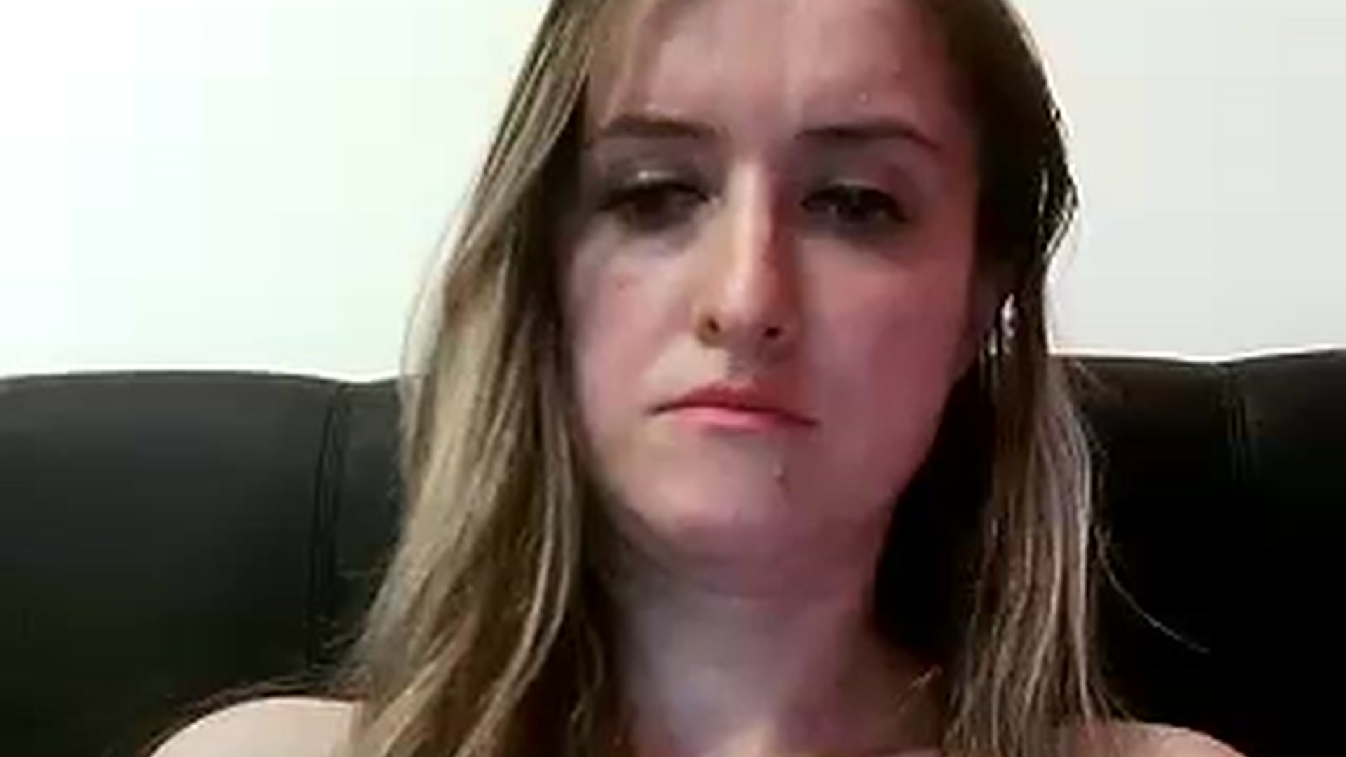 Gallery image thumbnail from BestDream's myfreecams stream on, 01/03/2023, 01:10 image 12 of 20
