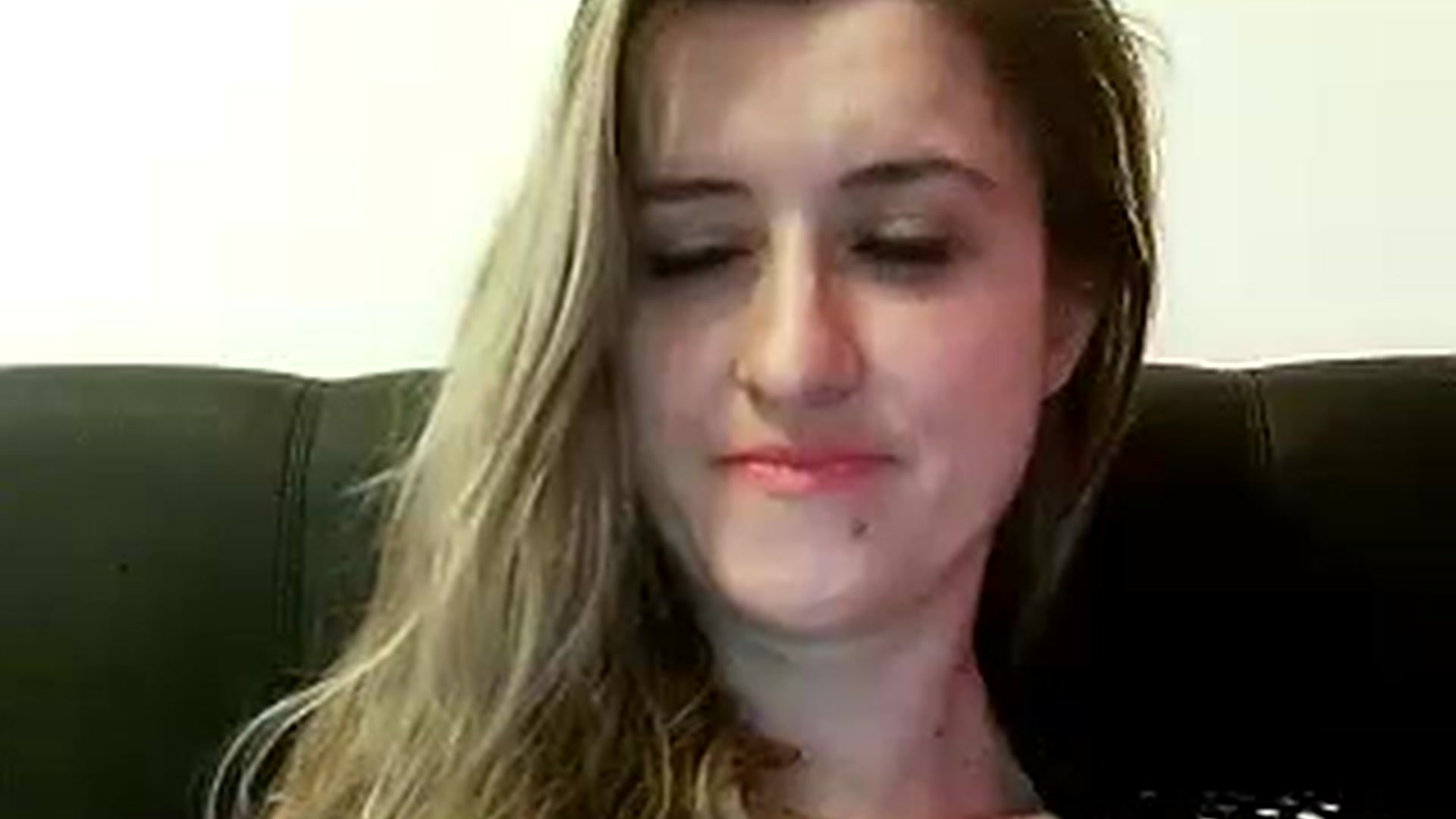 Gallery image thumbnail from BestDream's myfreecams stream on, 01/05/2023, 10:27 image 14 of 20