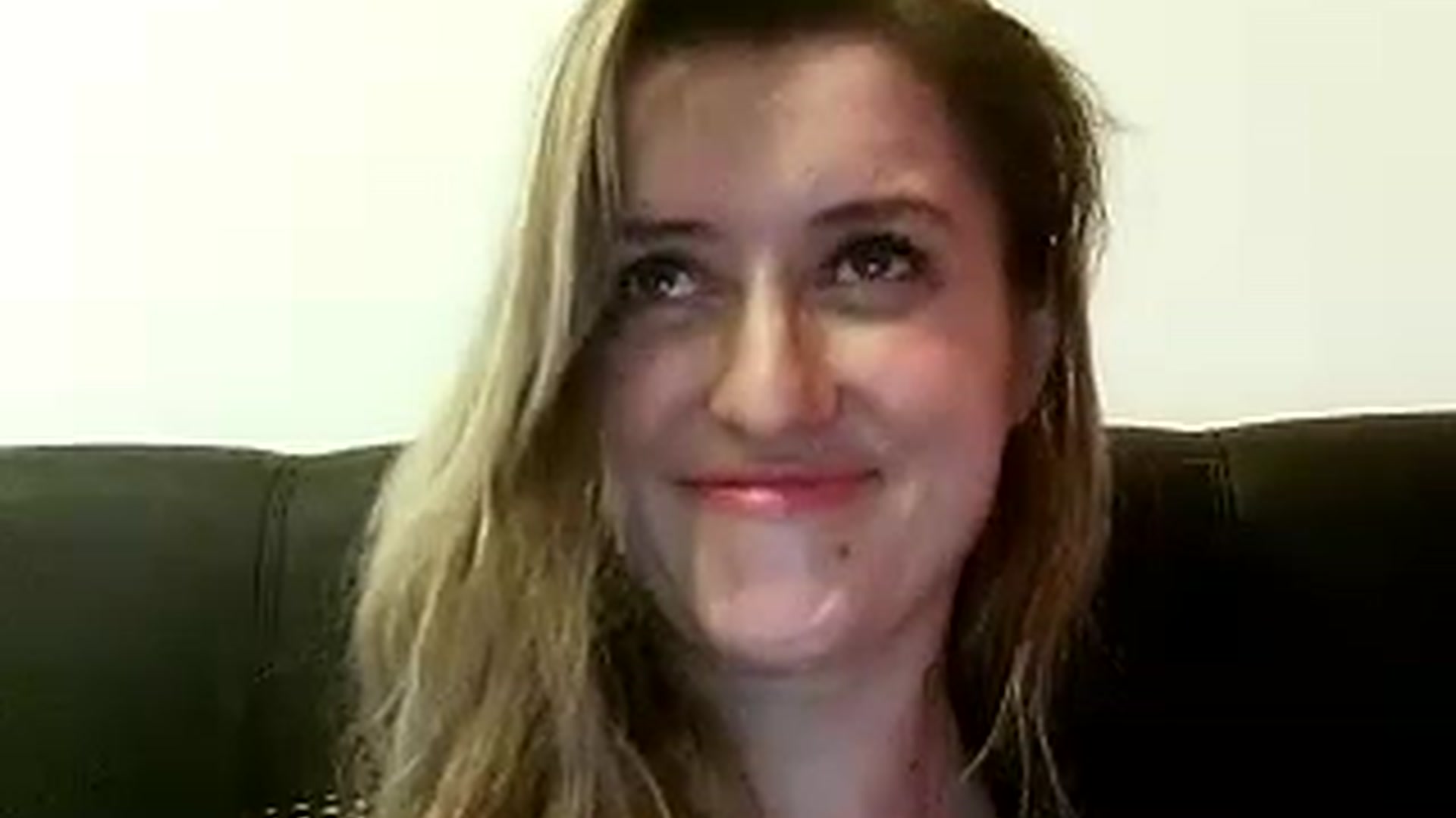 Gallery image thumbnail from BestDream's myfreecams stream on, 01/05/2023, 10:27 image 5 of 20