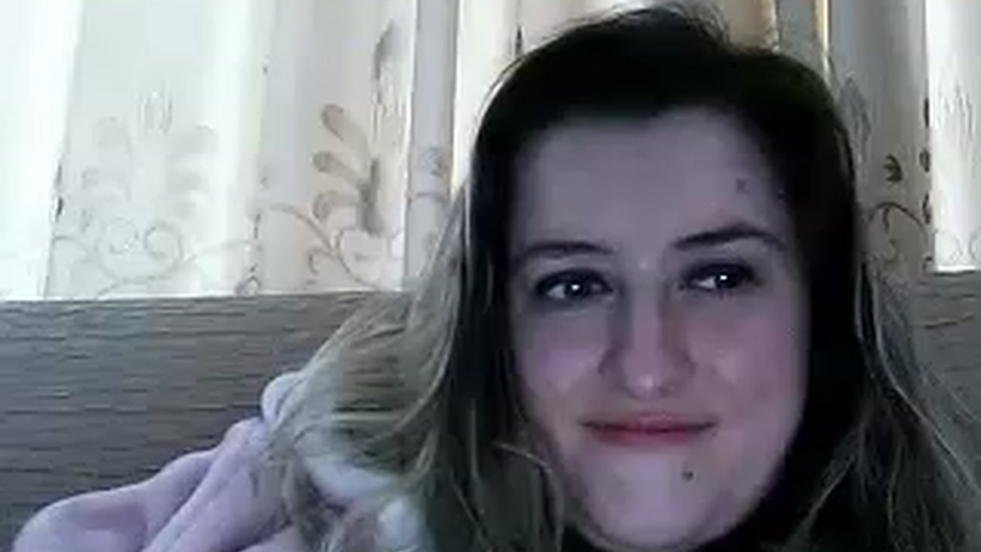Gallery image thumbnail from BestDream's myfreecams stream on, 03/12/2023, 10:57 image 15 of 20