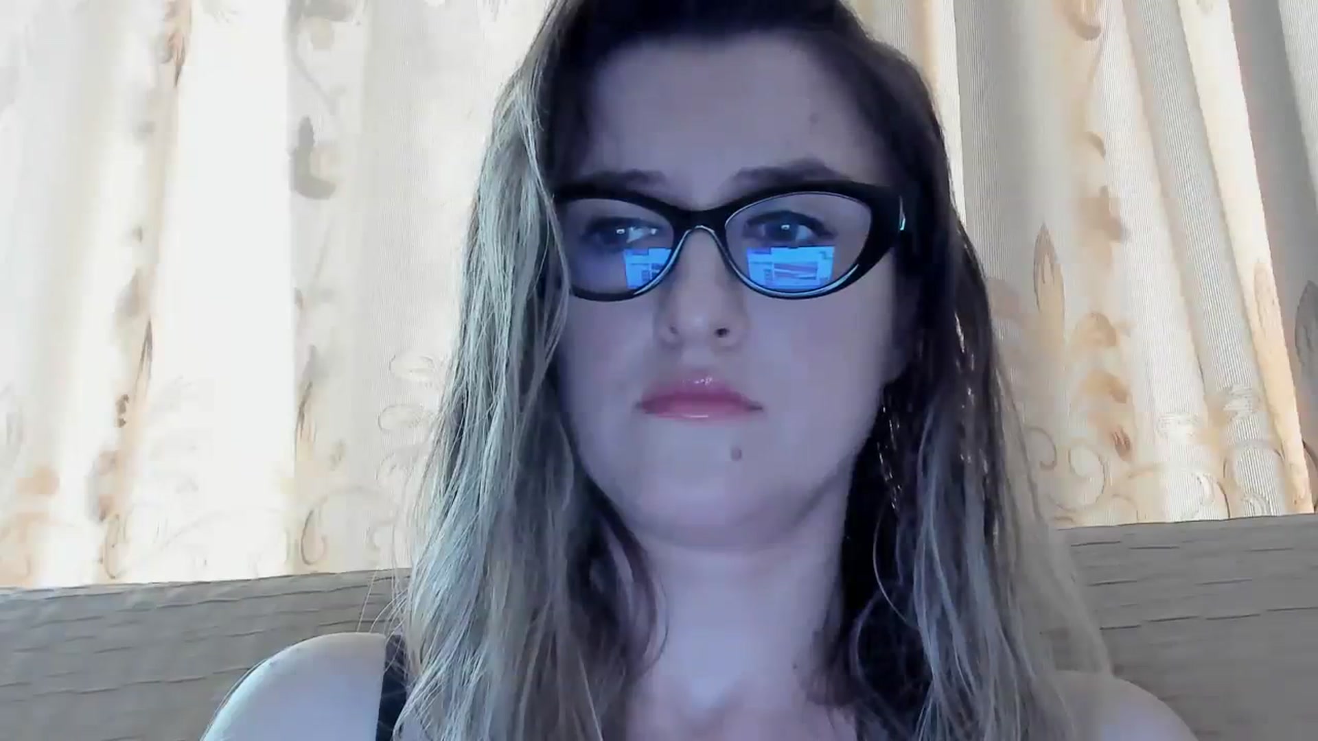 Gallery image thumbnail from BestDream's myfreecams stream on, 07/31/2023, 10:22 image 6 of 20