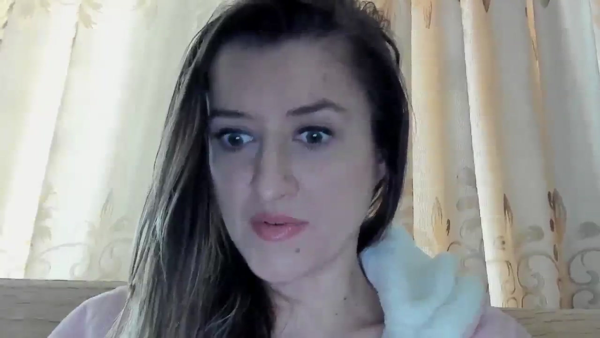 Gallery image thumbnail from BestDream's myfreecams stream on, 11/13/2023, 12:30 image 18 of 20