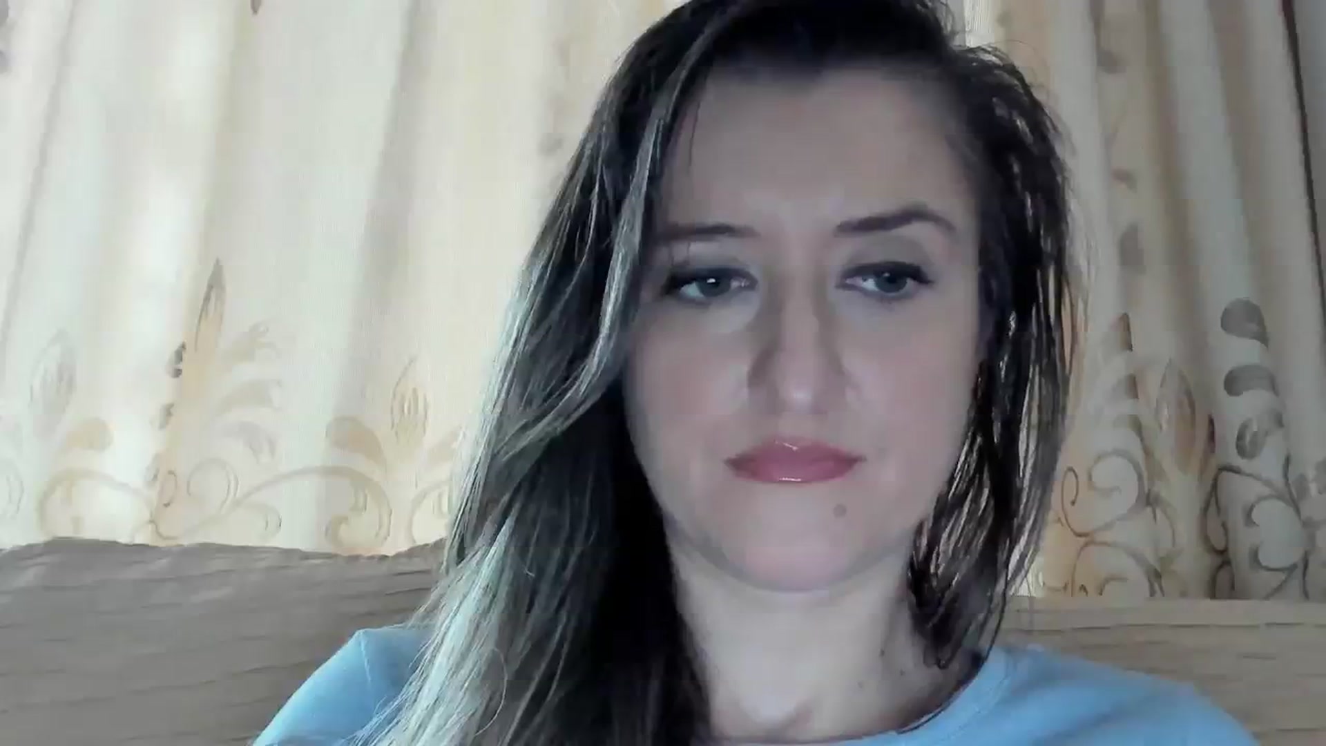 Gallery image thumbnail from BestDream's myfreecams stream on, 11/19/2023, 14:03 image 4 of 20
