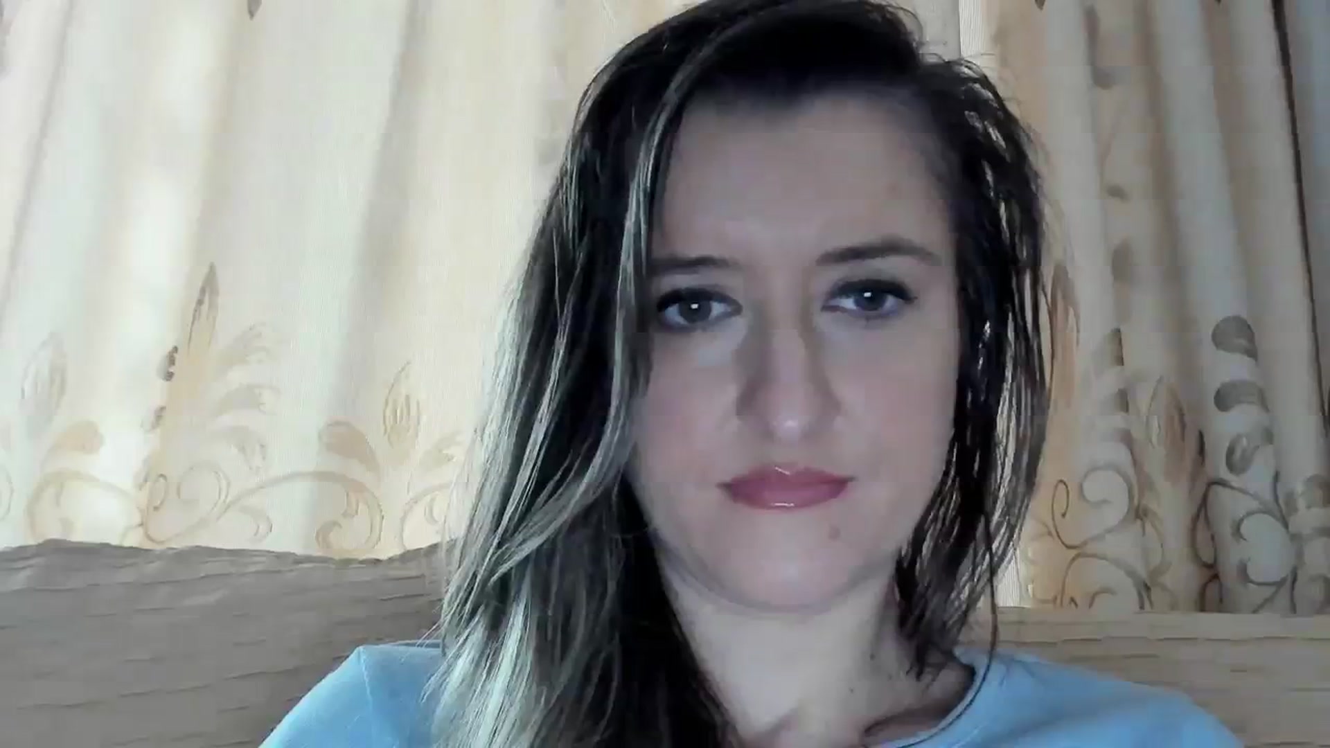 Gallery image thumbnail from BestDream's myfreecams stream on, 11/19/2023, 14:03 image 7 of 20