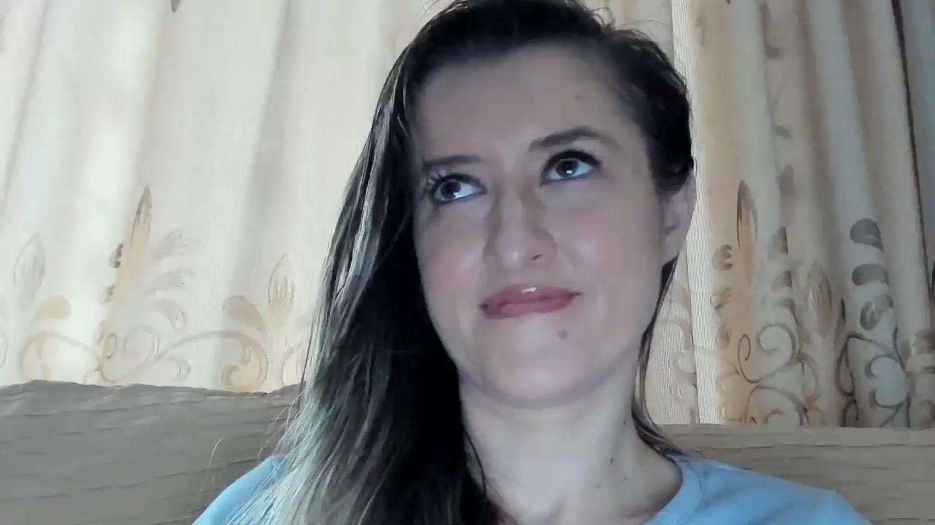Gallery image thumbnail from BestDream's myfreecams stream on, 11/19/2023, 14:03 image 18 of 20
