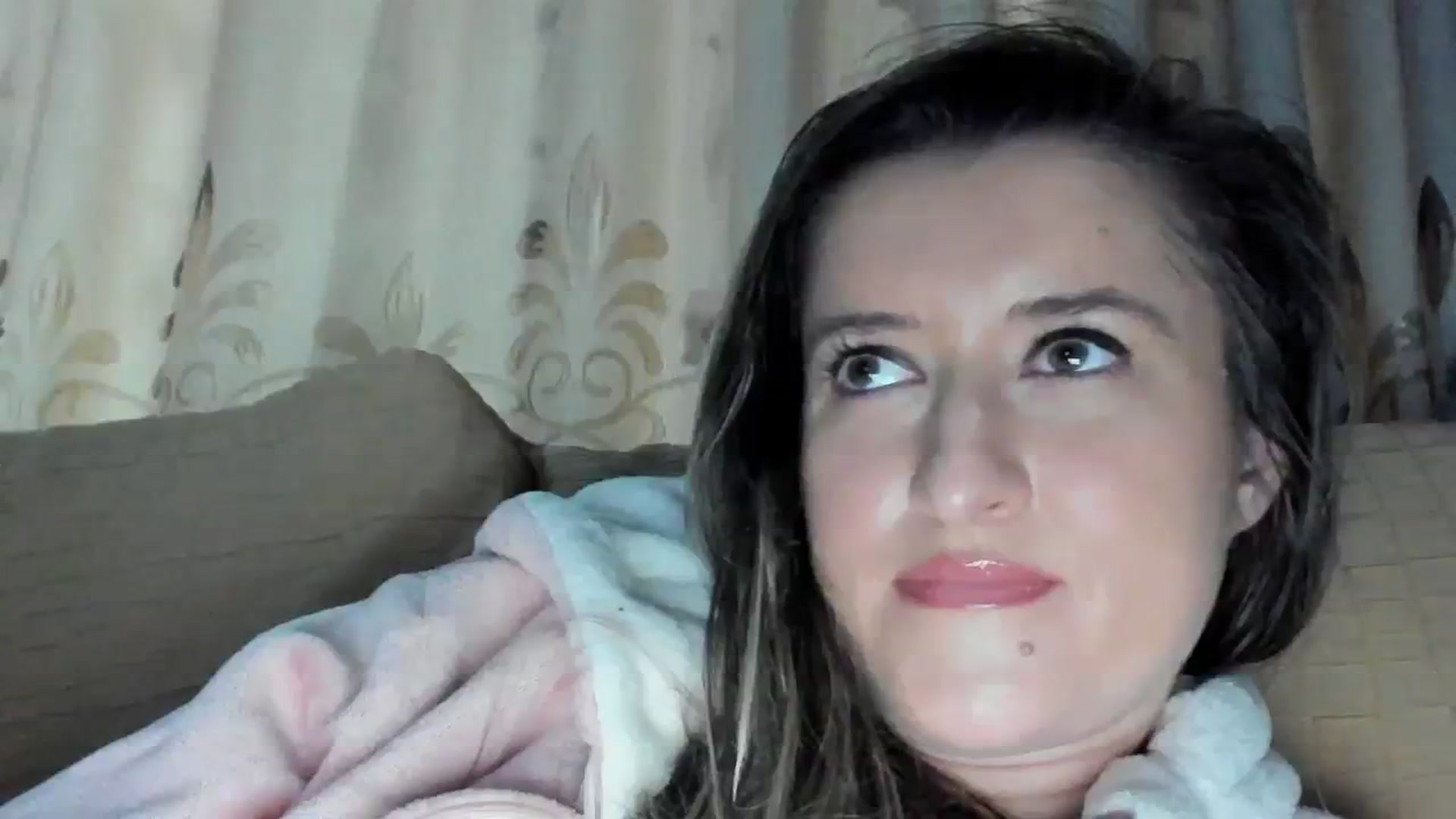 Gallery image thumbnail from BestDream's myfreecams stream on, 11/19/2023, 14:31 image 20 of 20