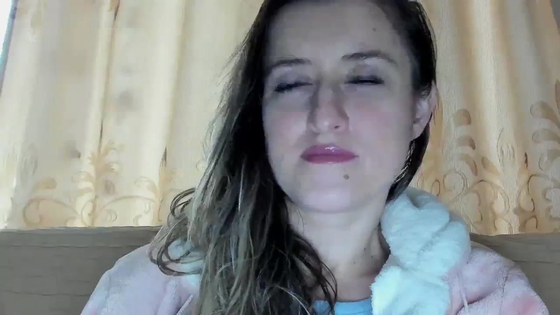 Gallery image thumbnail from BestDream's myfreecams stream on, 11/25/2023, 12:33 image 6 of 20